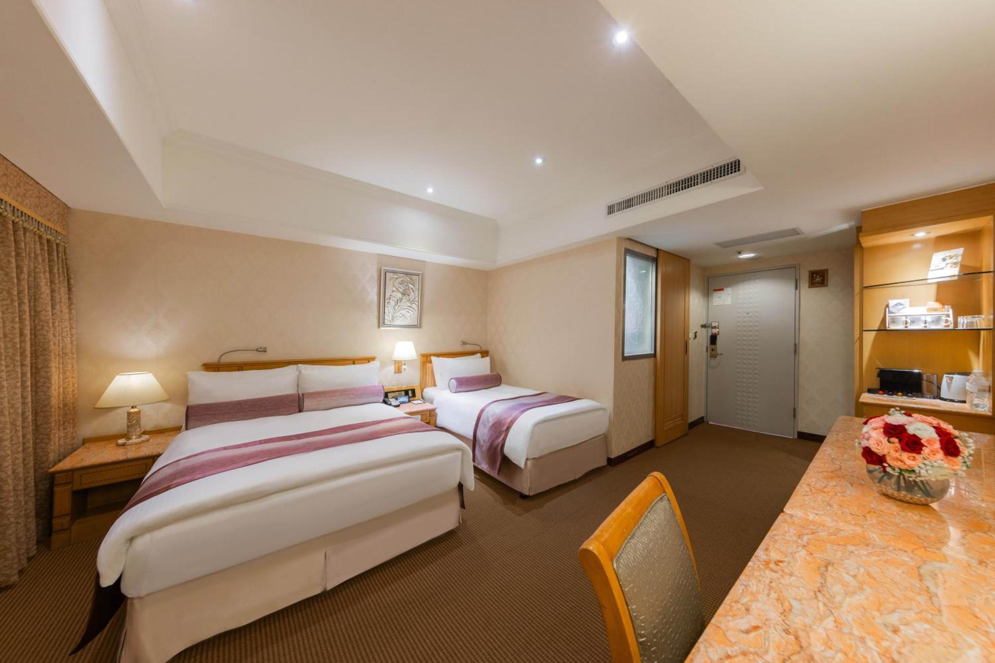 Family triple room