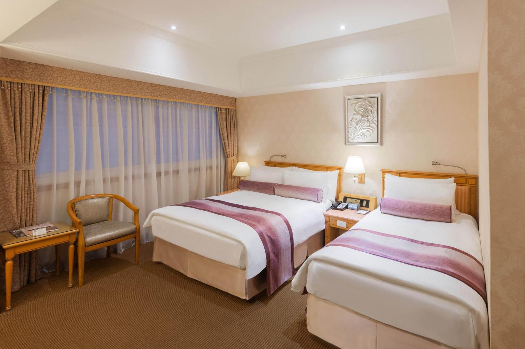 Family triple room