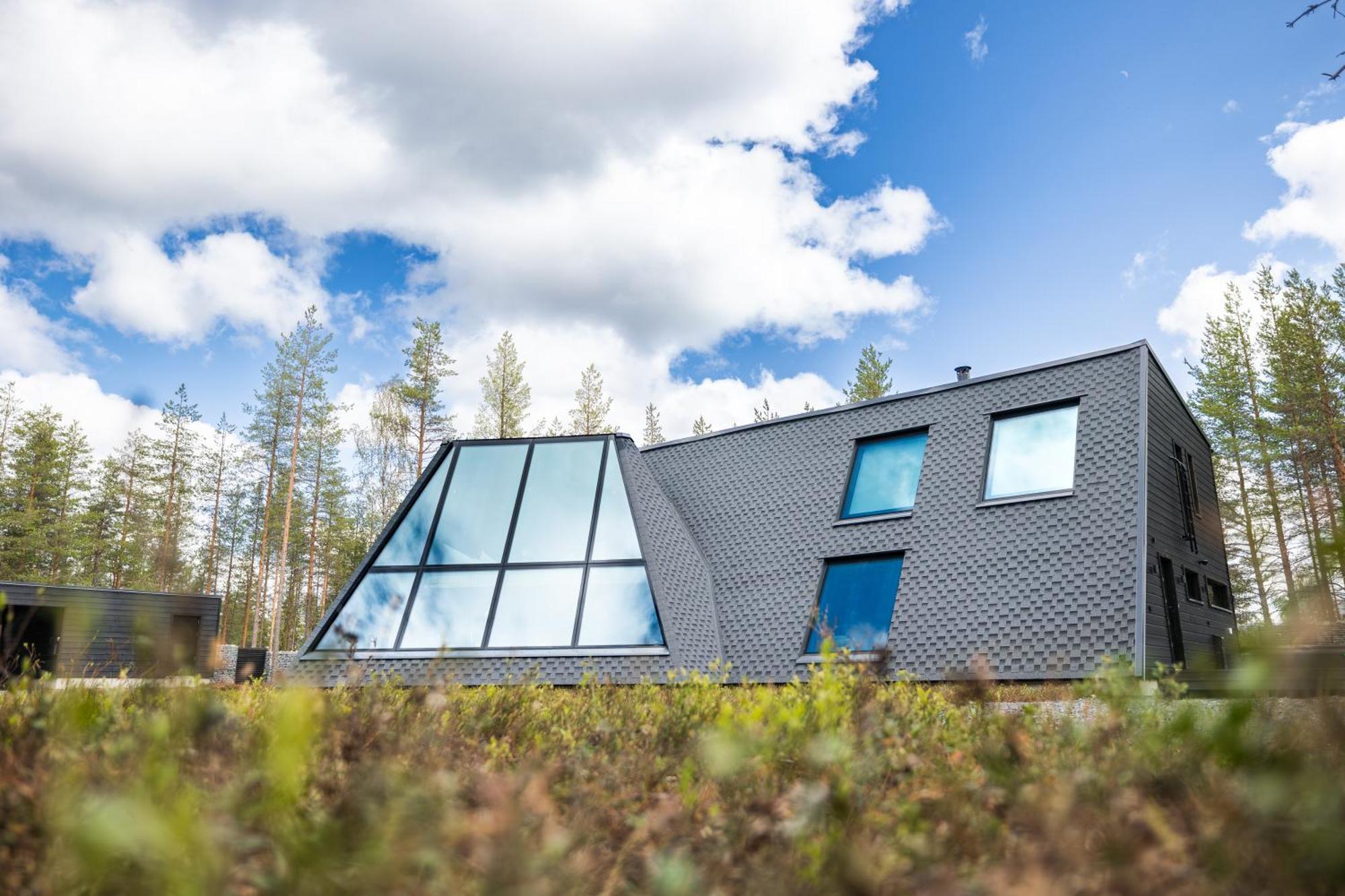 Premium Lodge