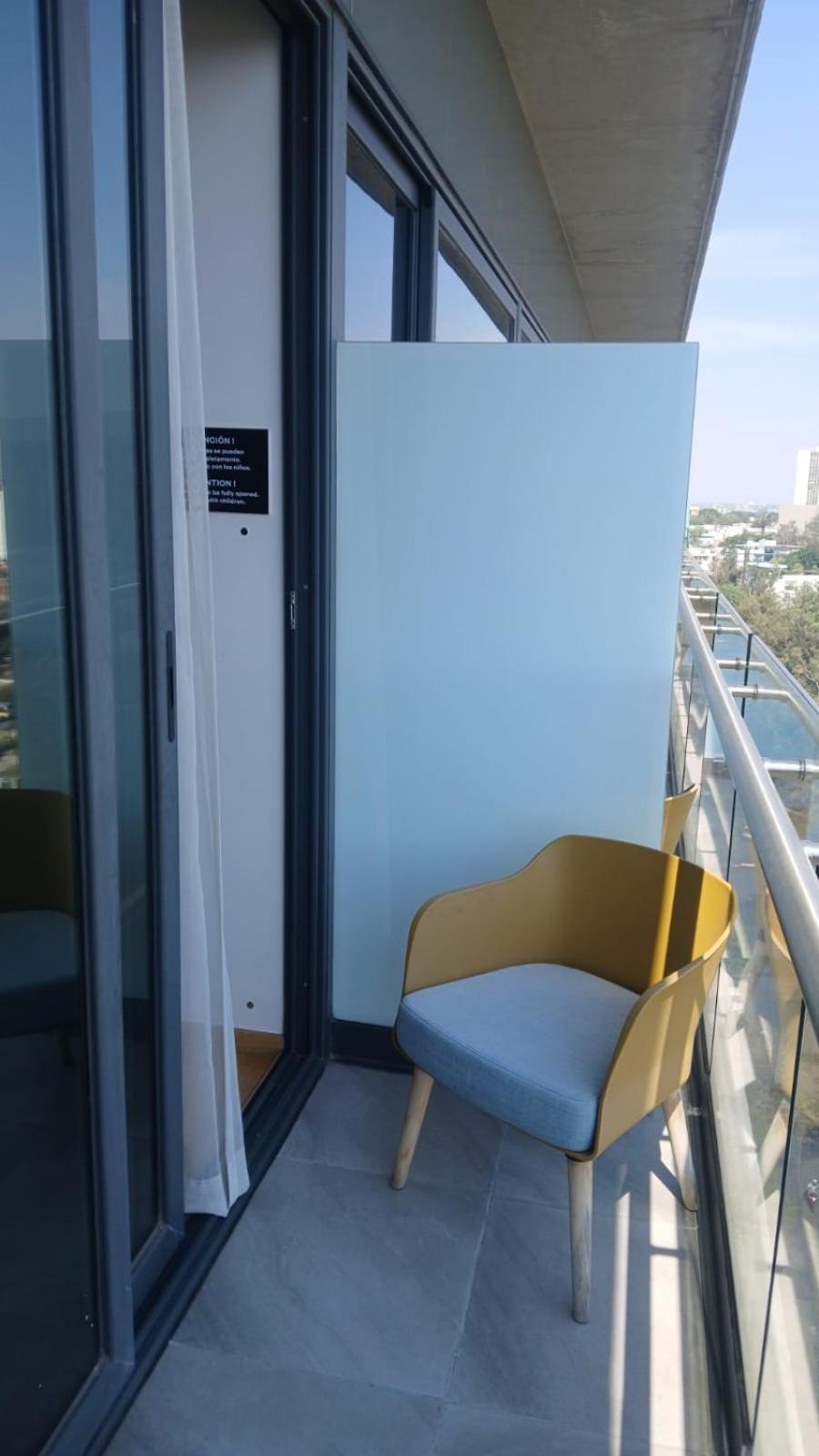 Premium King Room - Mid Floor
