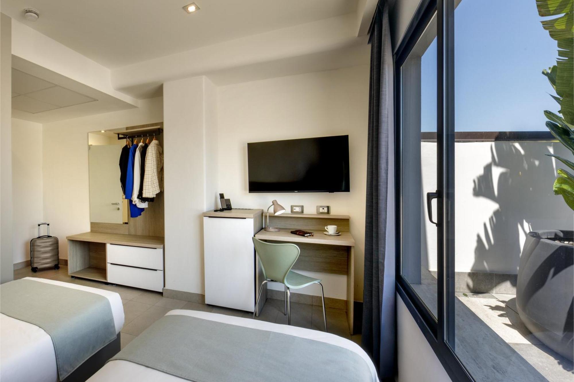 Twin Room
