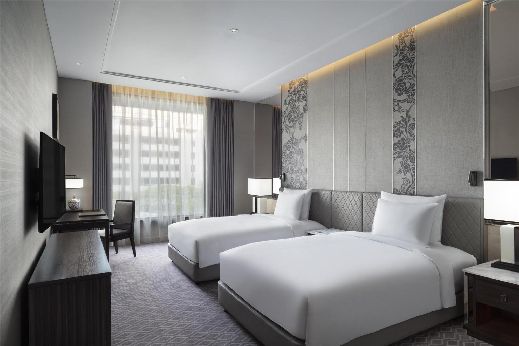 2 Bedroom Grand Executive Suite,1669072594:JPEG