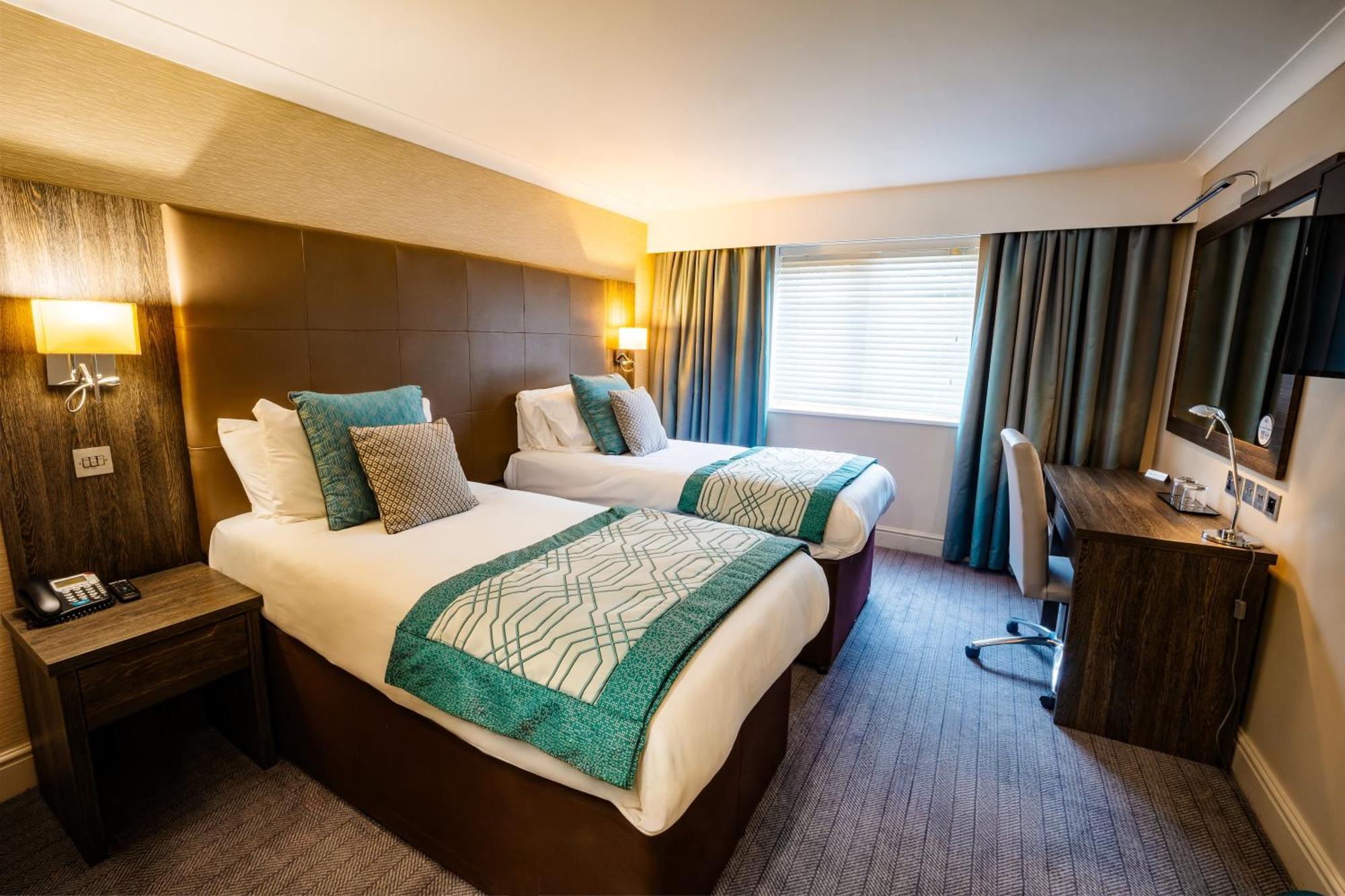 Standard Twin Room,1770870459:JPEG