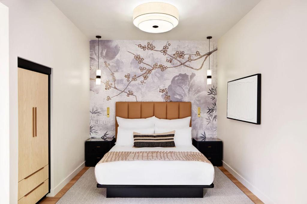 Woodside Suite