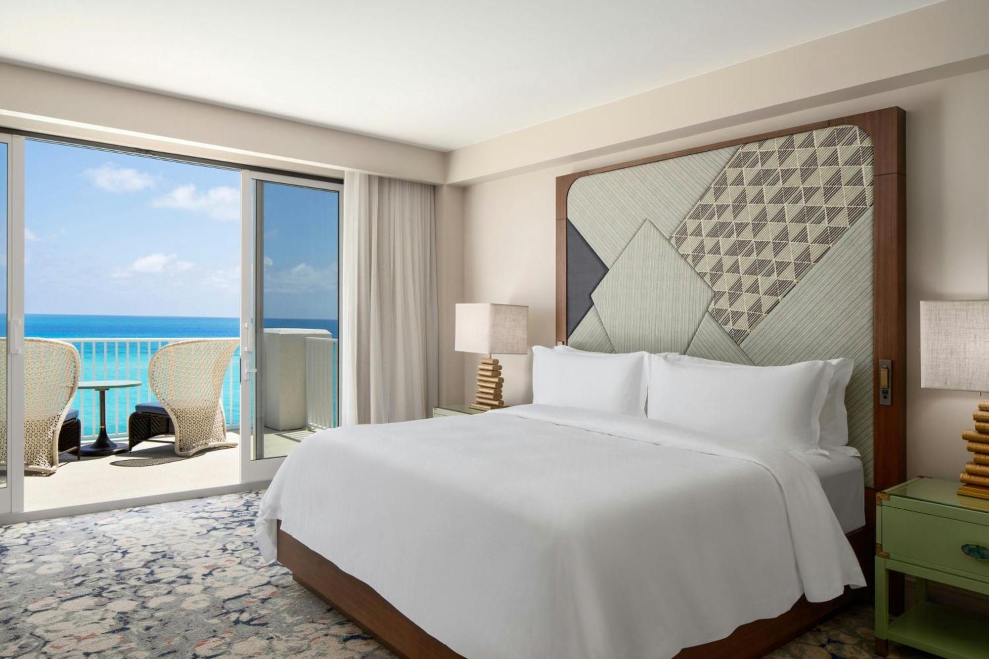 St. Regis Fort Oceanfront, 1 Bedroom Suite, 1 King, Oceanfront