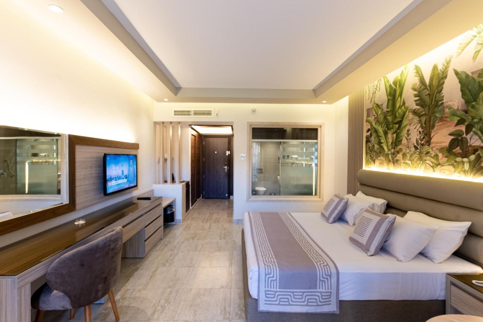 Deluxe Double or Twin Room Sea View,1672582821:JPEG