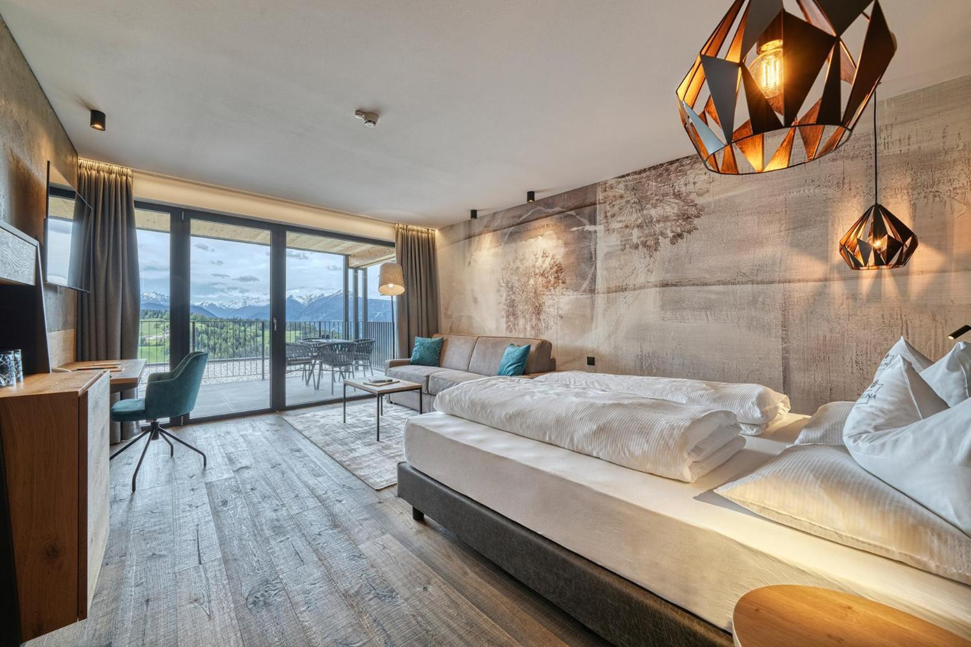 Deluxe Family Suite,1672585778:JPEG