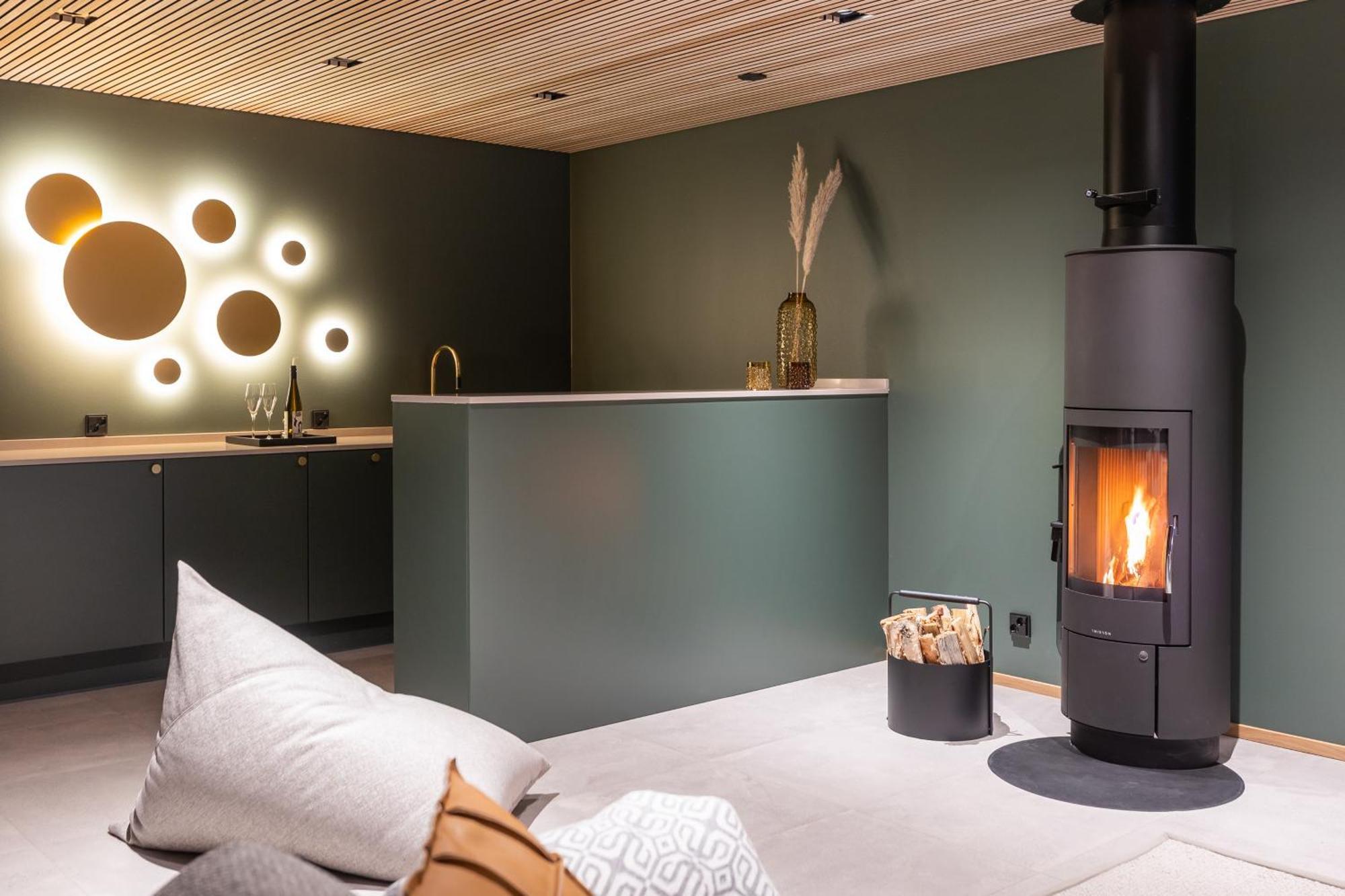 Premium Lodge