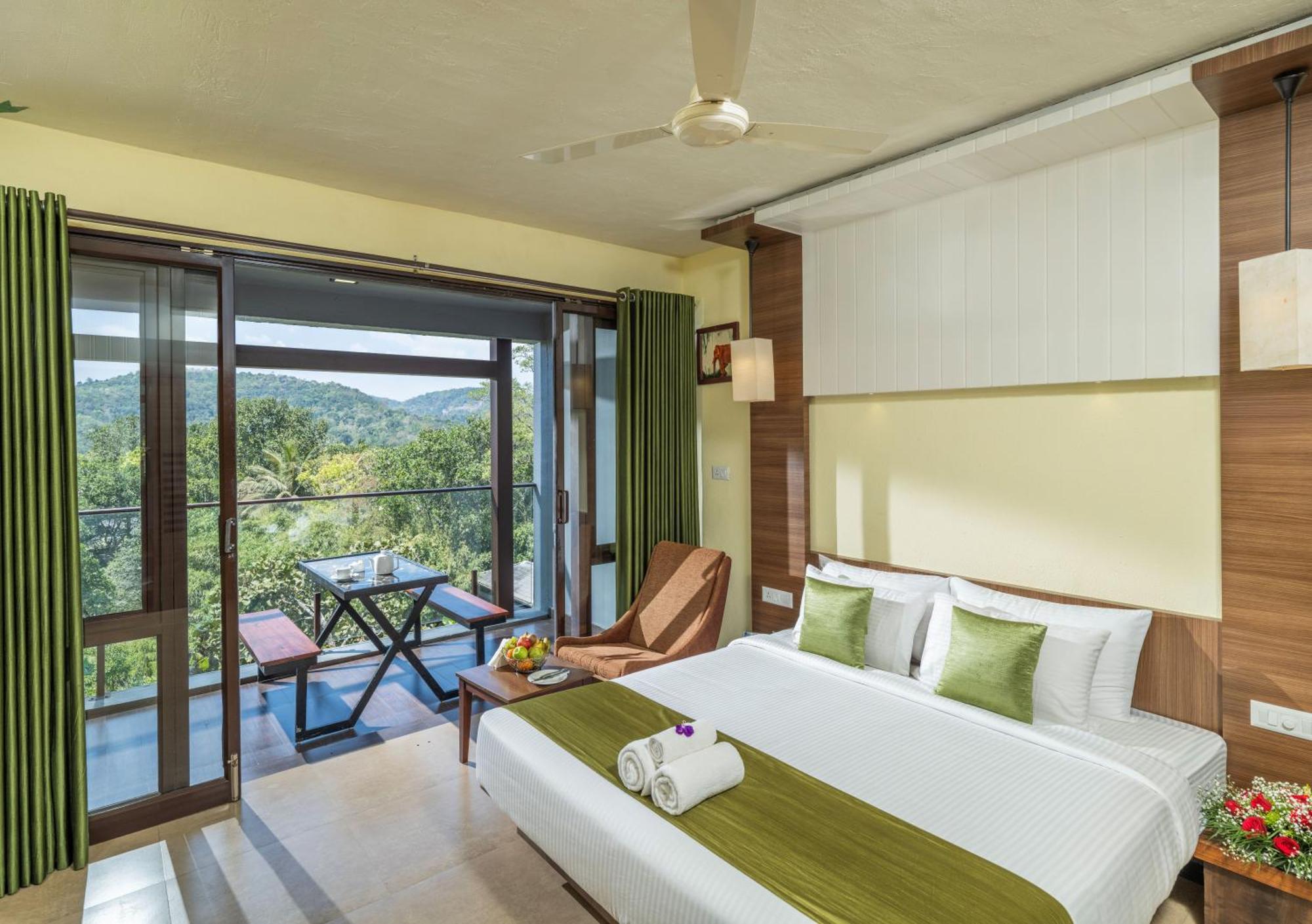 Tamarind with Complimentary Hi-Tea & Enjoy Cooking Class