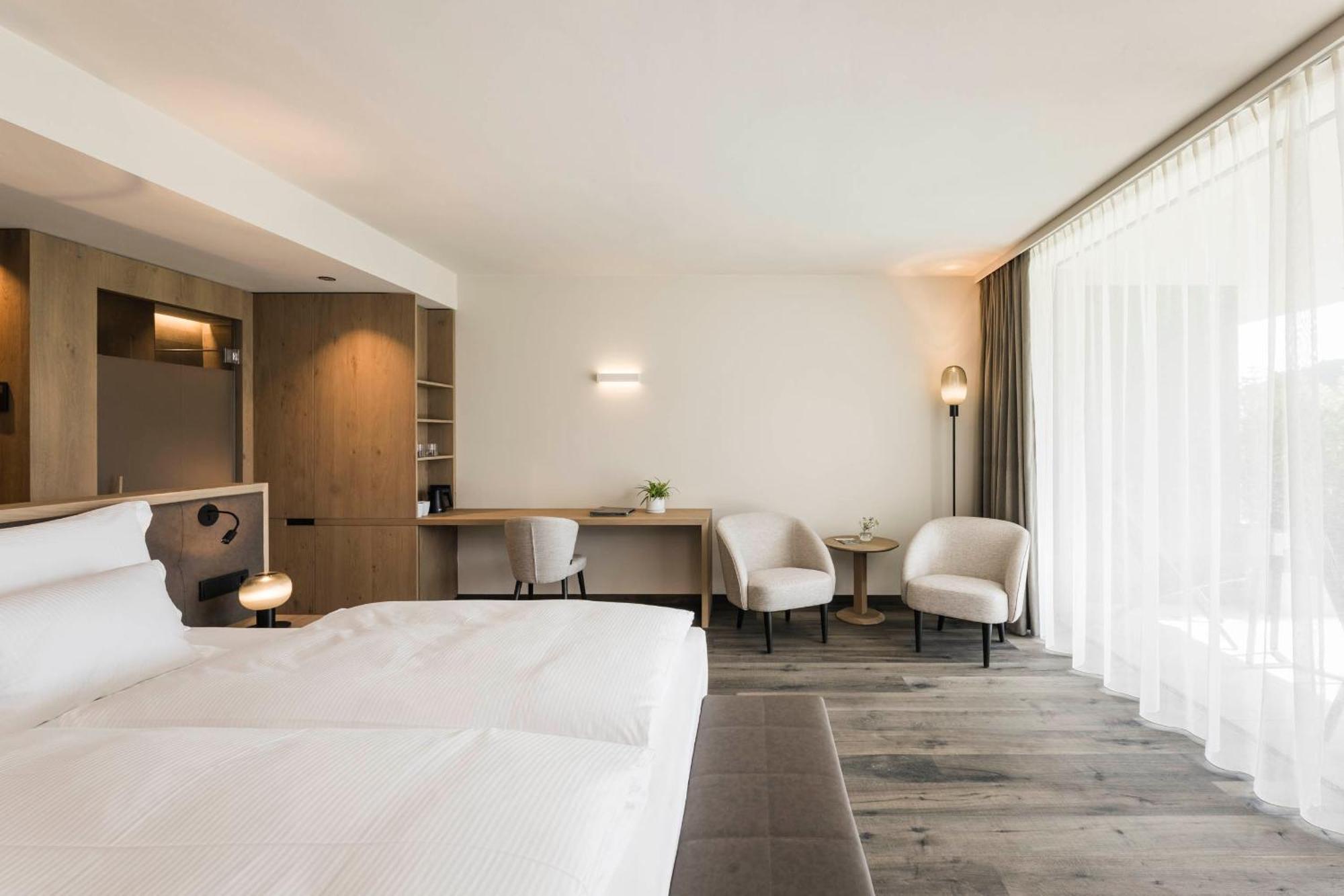 Double Room Terrace,1674703732:JPEG