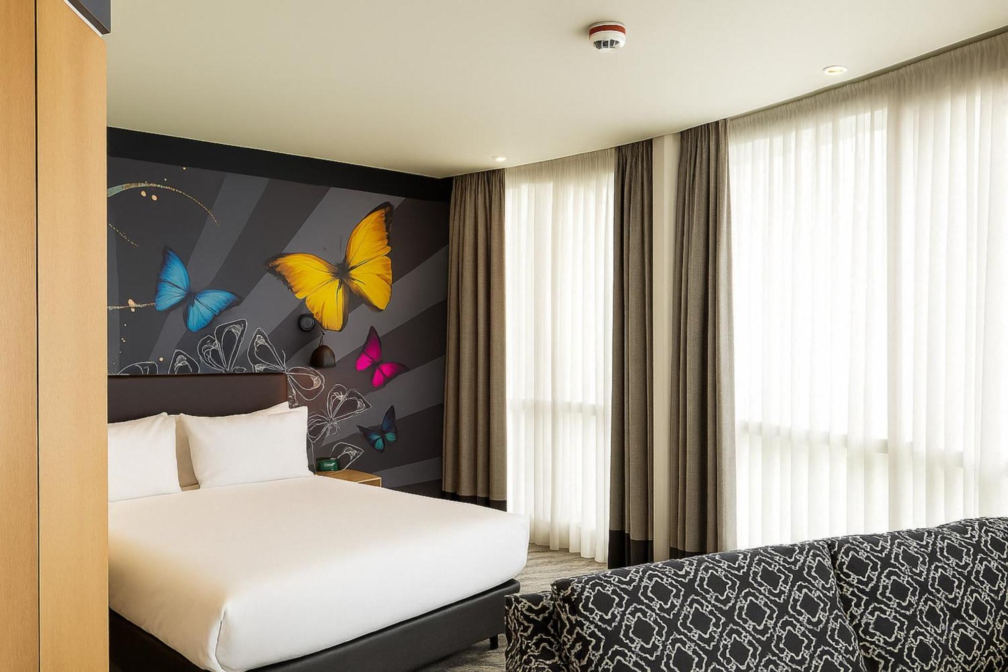 Premium King Room with Sofa Bed
