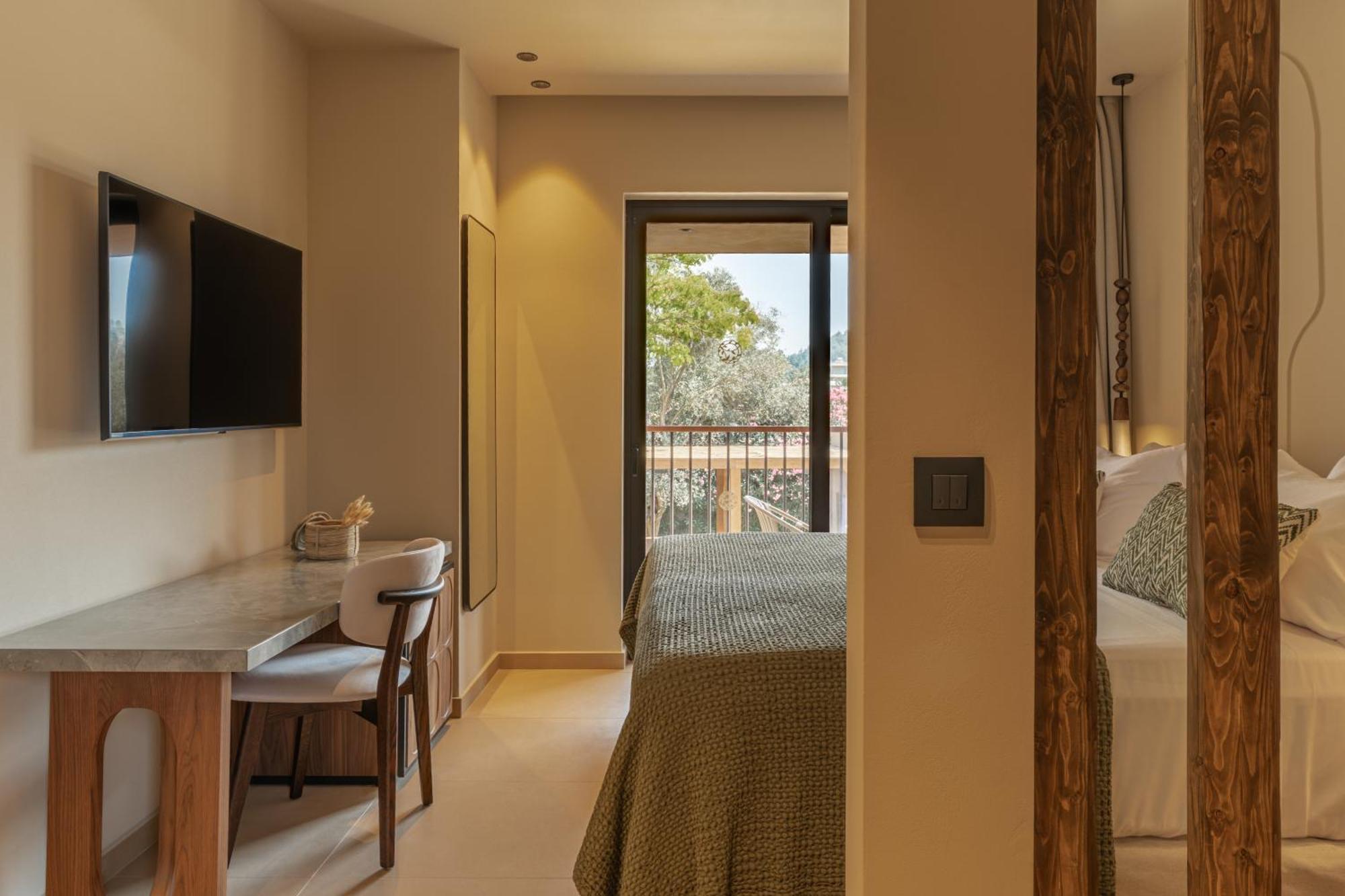 Standard Double or Twin Room with Balcony
