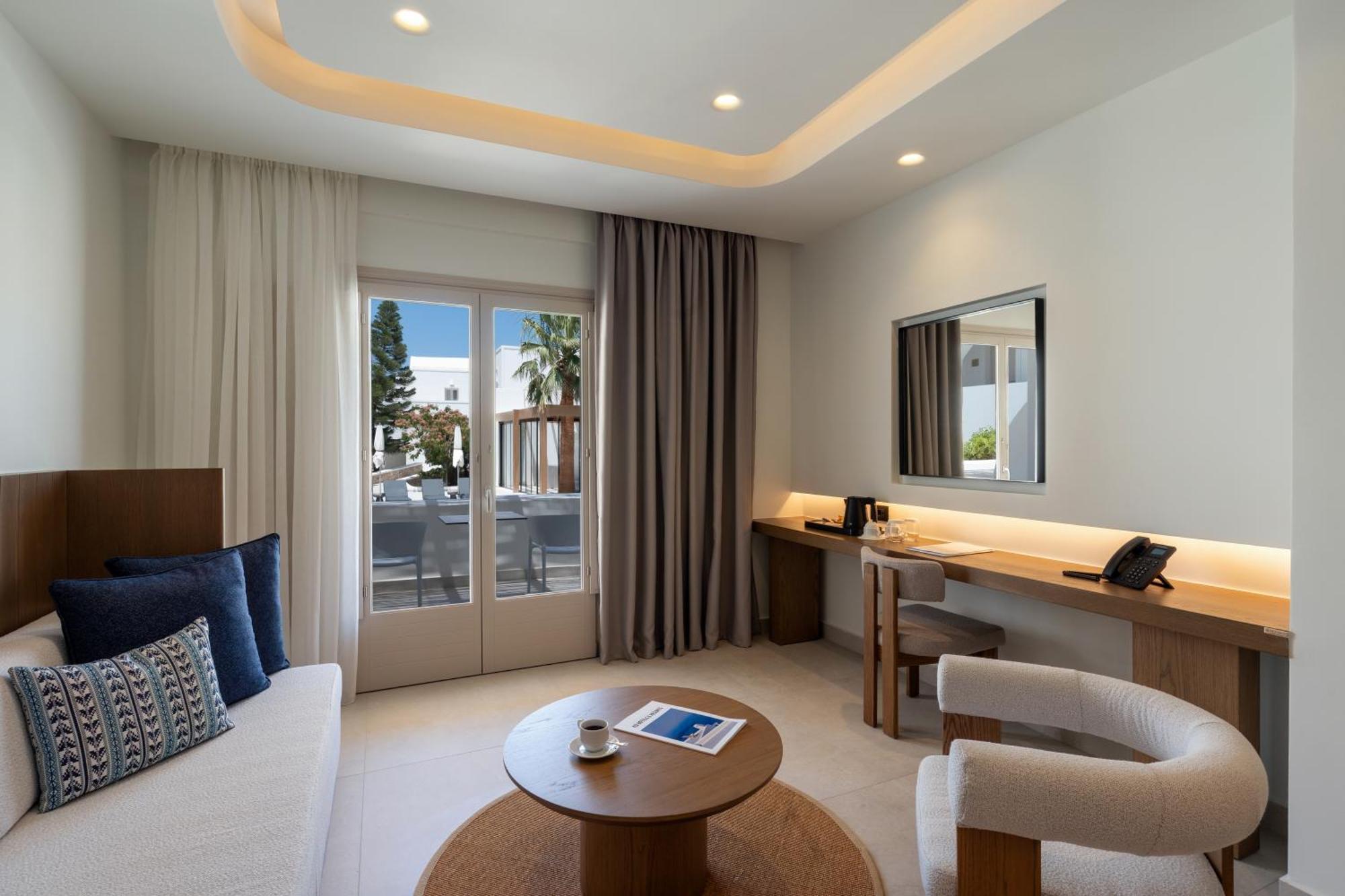 Deluxe Triple Room