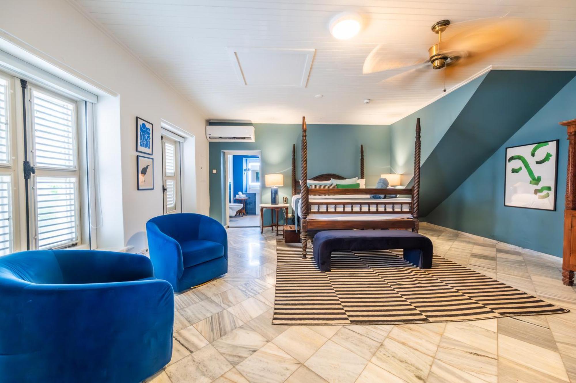 Superior Junior Suite