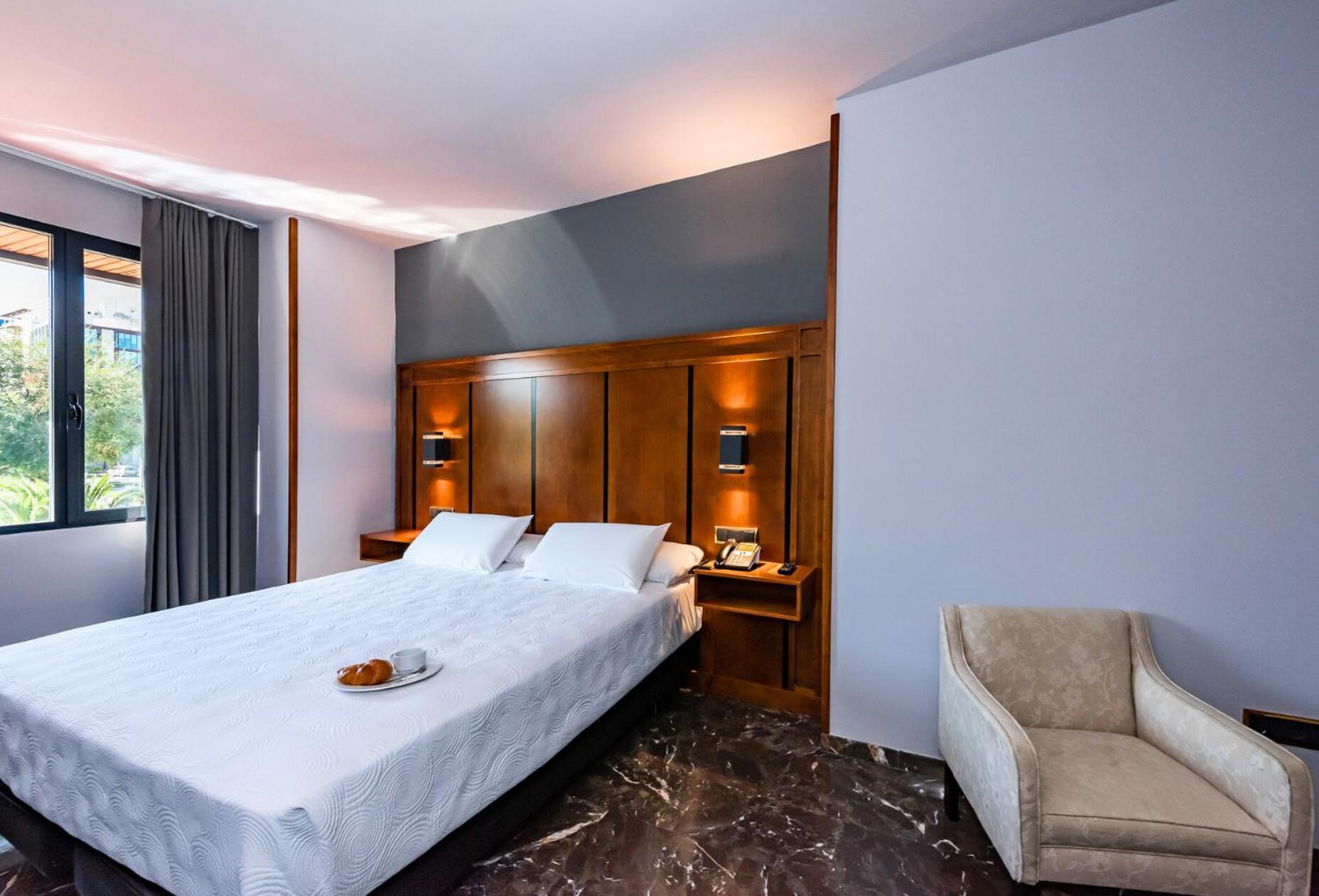 Single Room,1690942162:JPEG