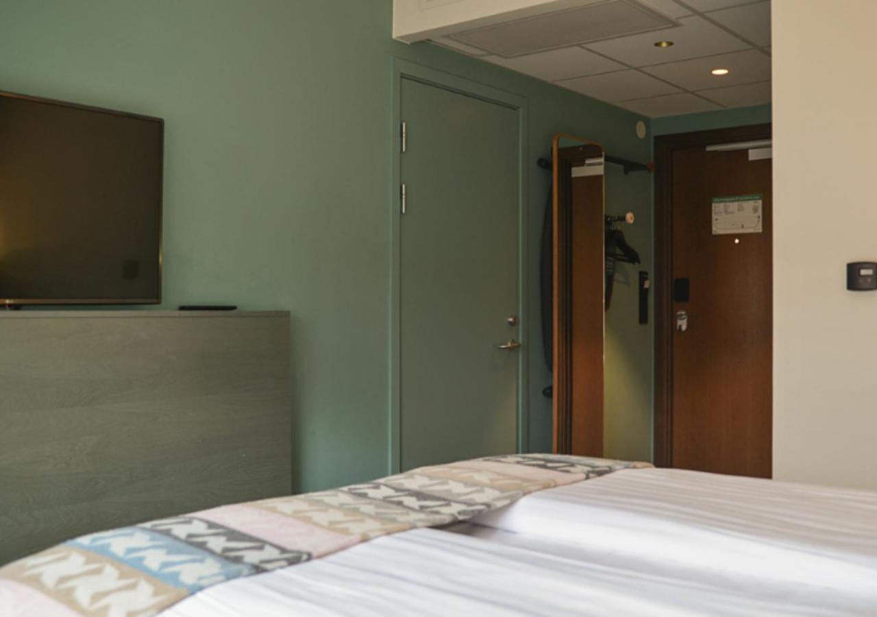Compact Double Room