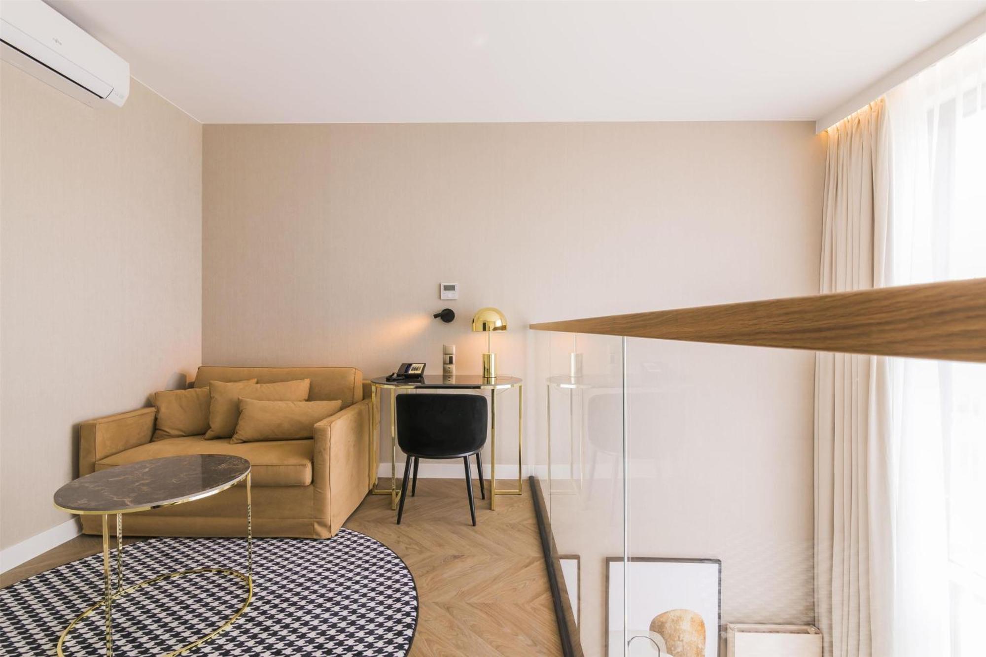Junior Suite Balcony