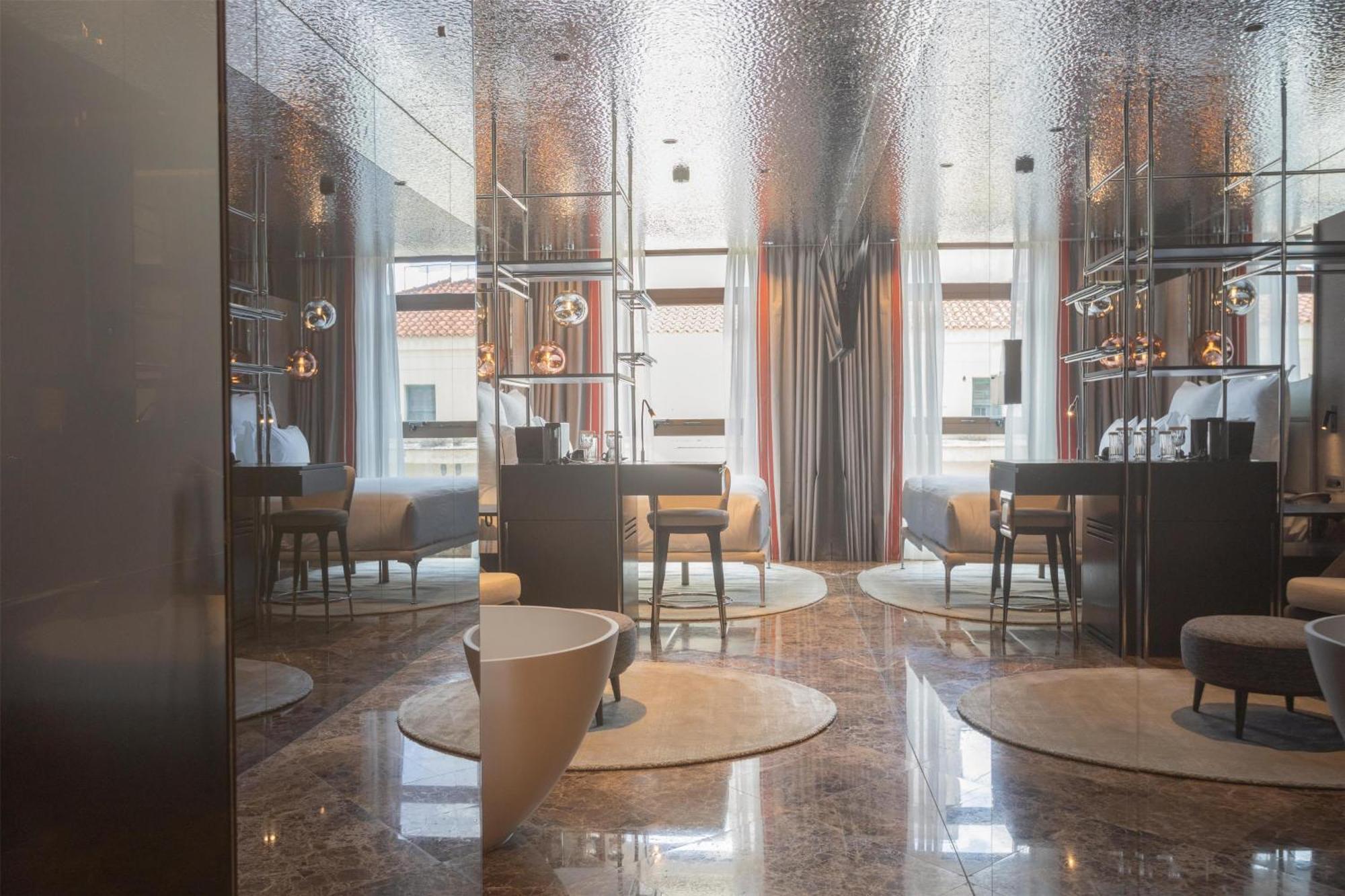 Premium King Room