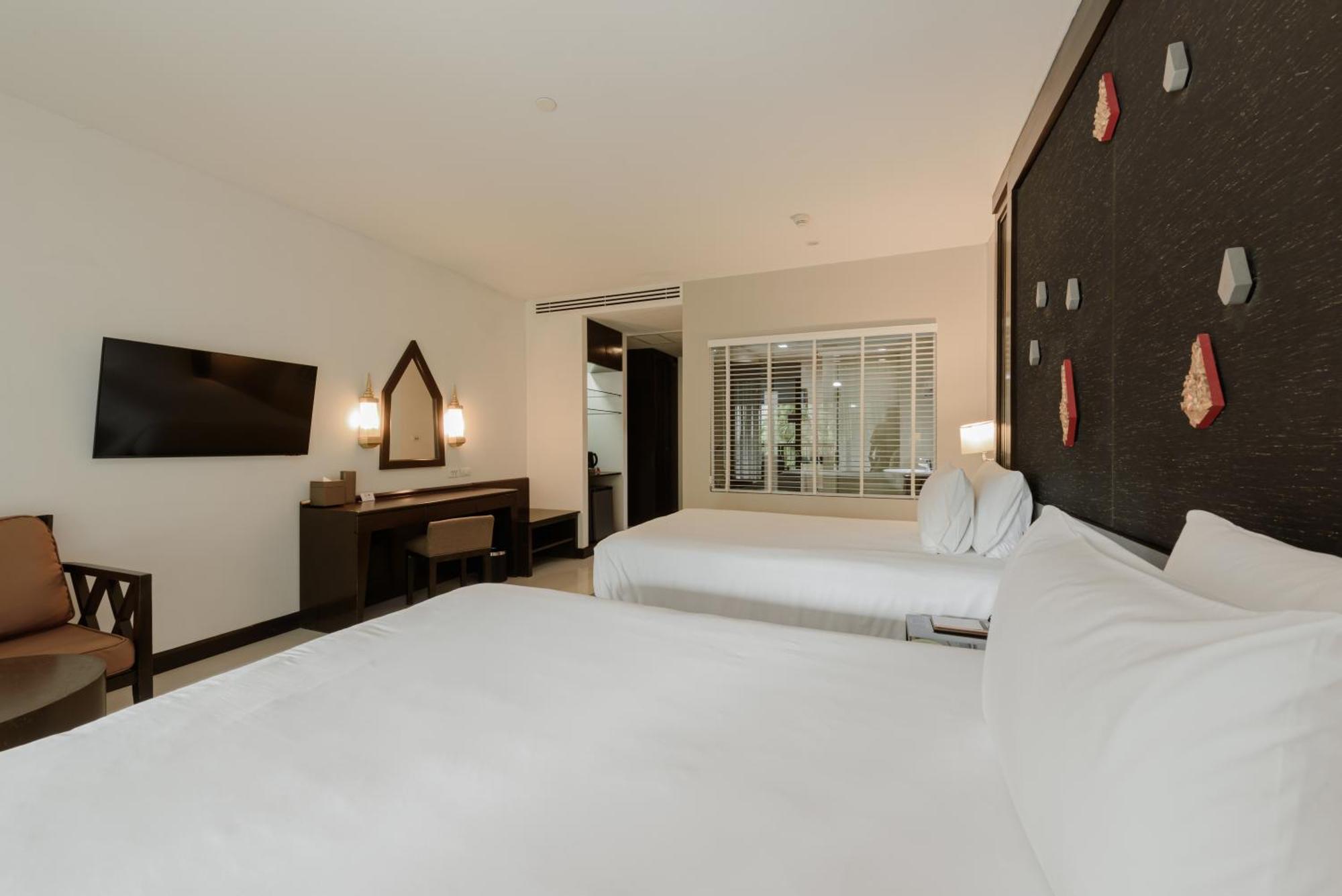 Doppelzimmer mit Poolblick