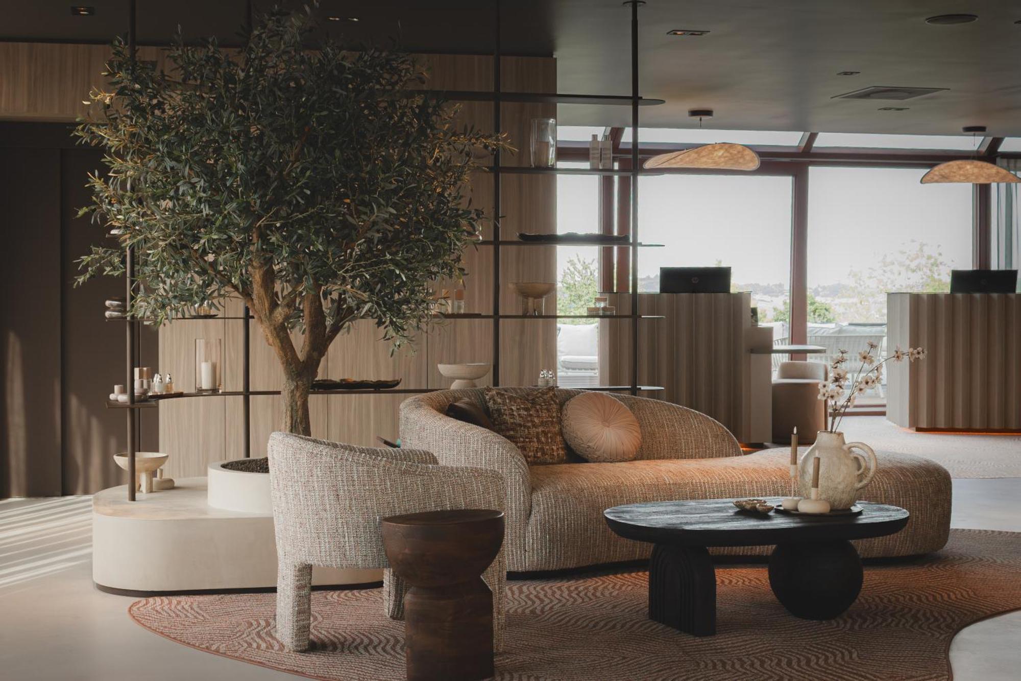 Comfort Room Spa Access