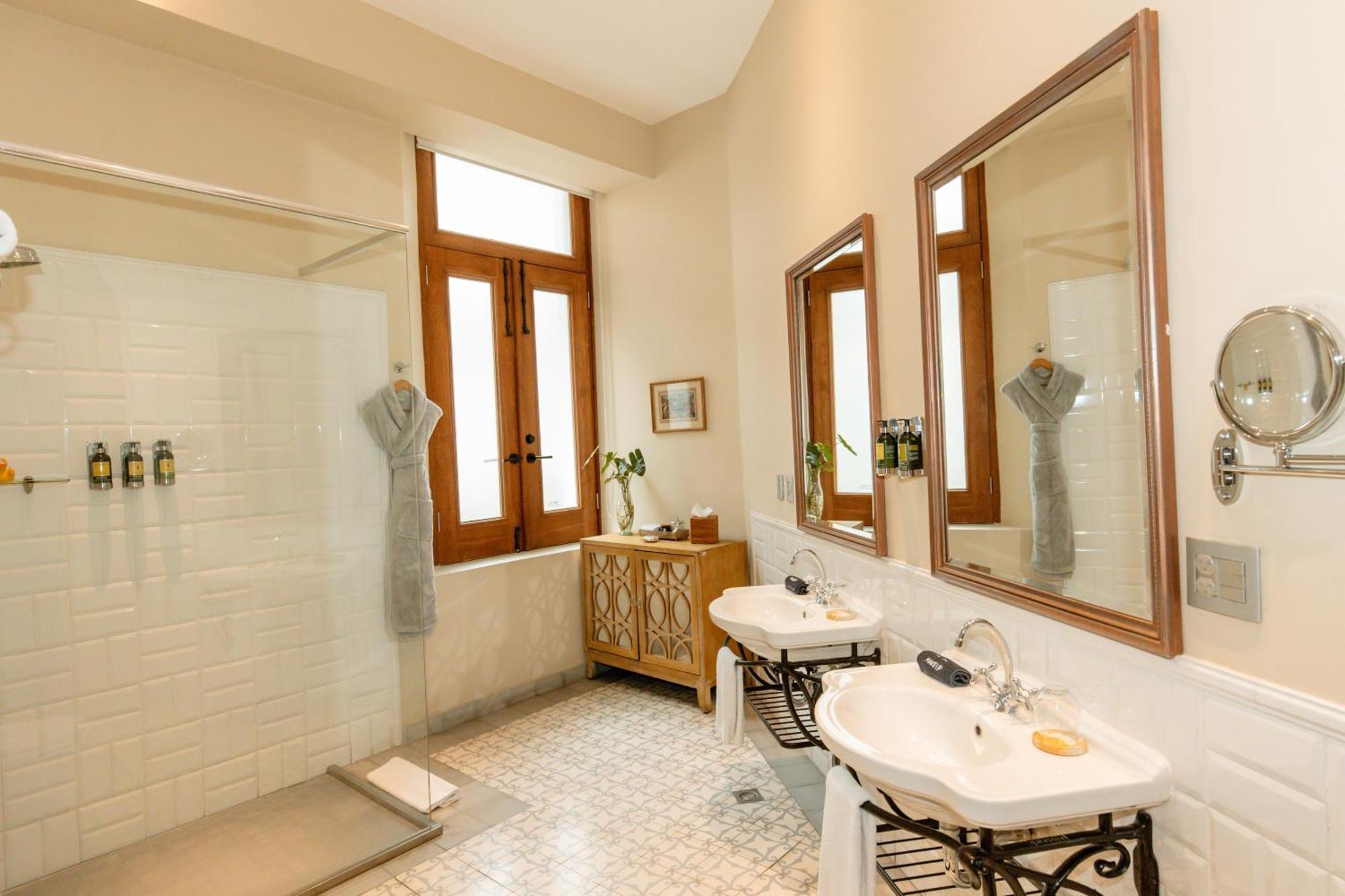 San Felipe Junior Suite