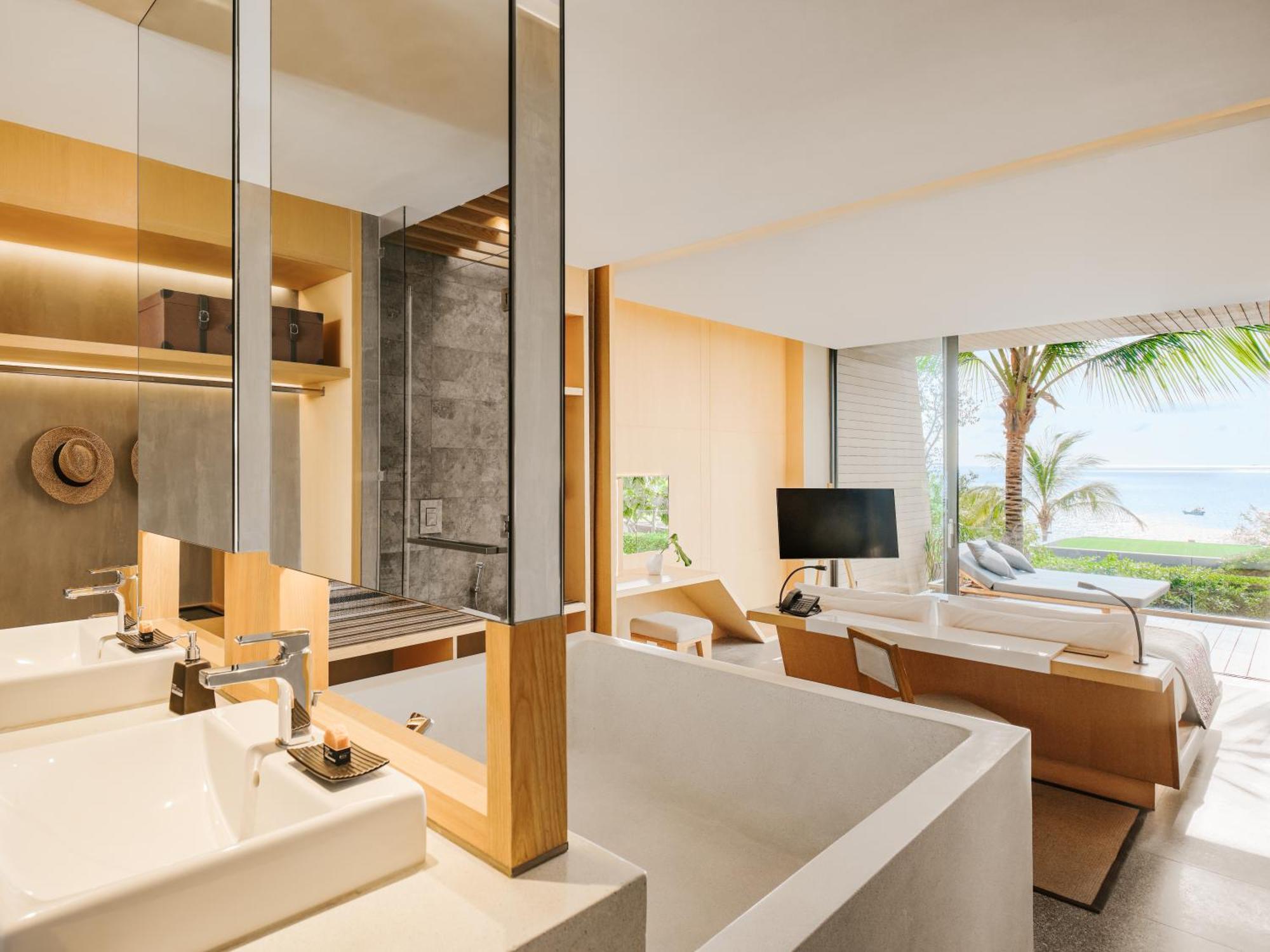 Double Grand Pool Villa