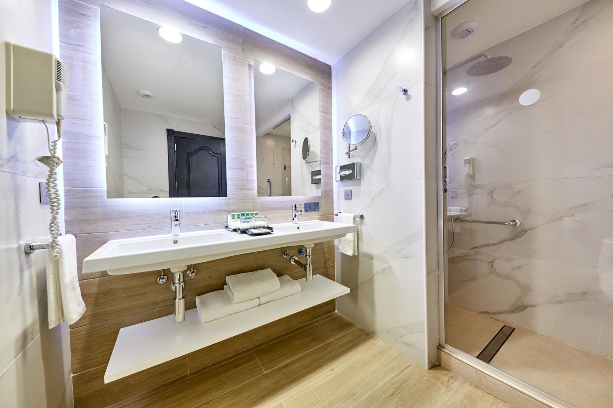 Junior Suite Ocean View