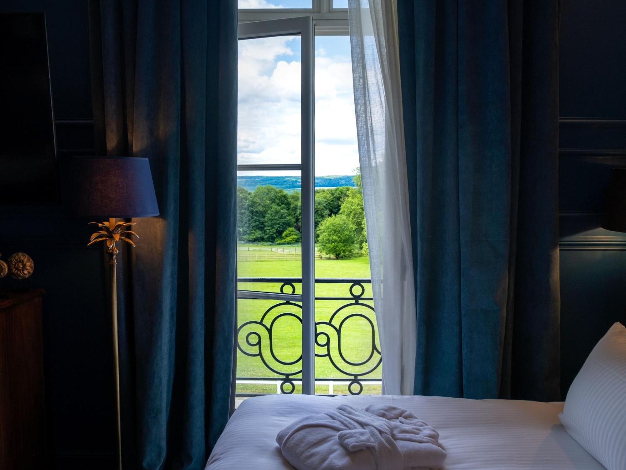 Deluxe Double Room Ground View,1705569300:JPEG
