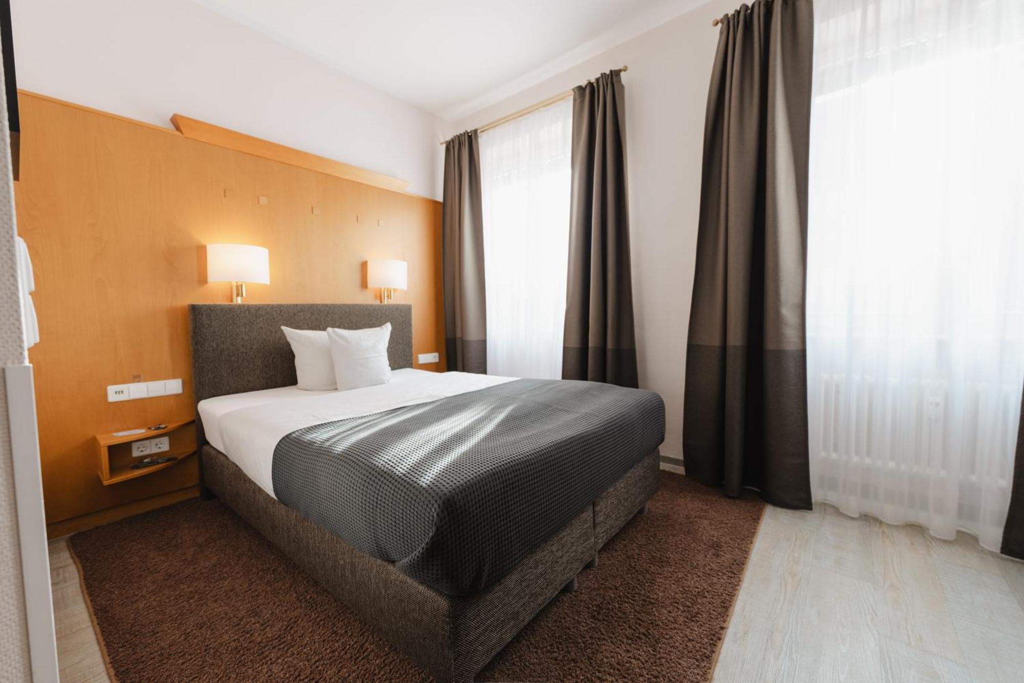 Superior Single Room,1705588666:JPEG