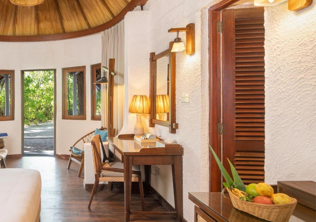 Deluxe Beach Bungalow