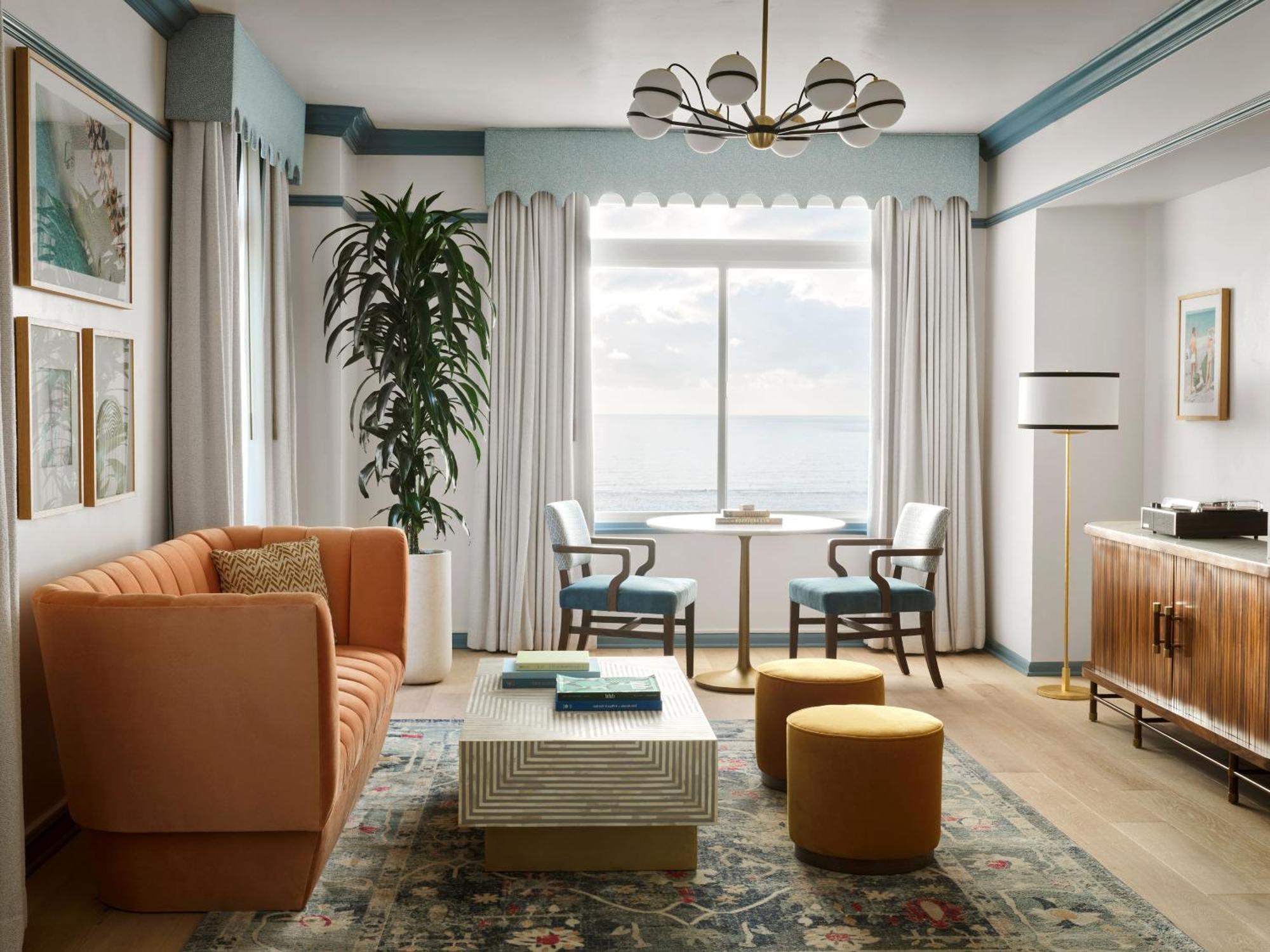 One-Bedroom King Suite Oceanfront,1707758818:JPEG