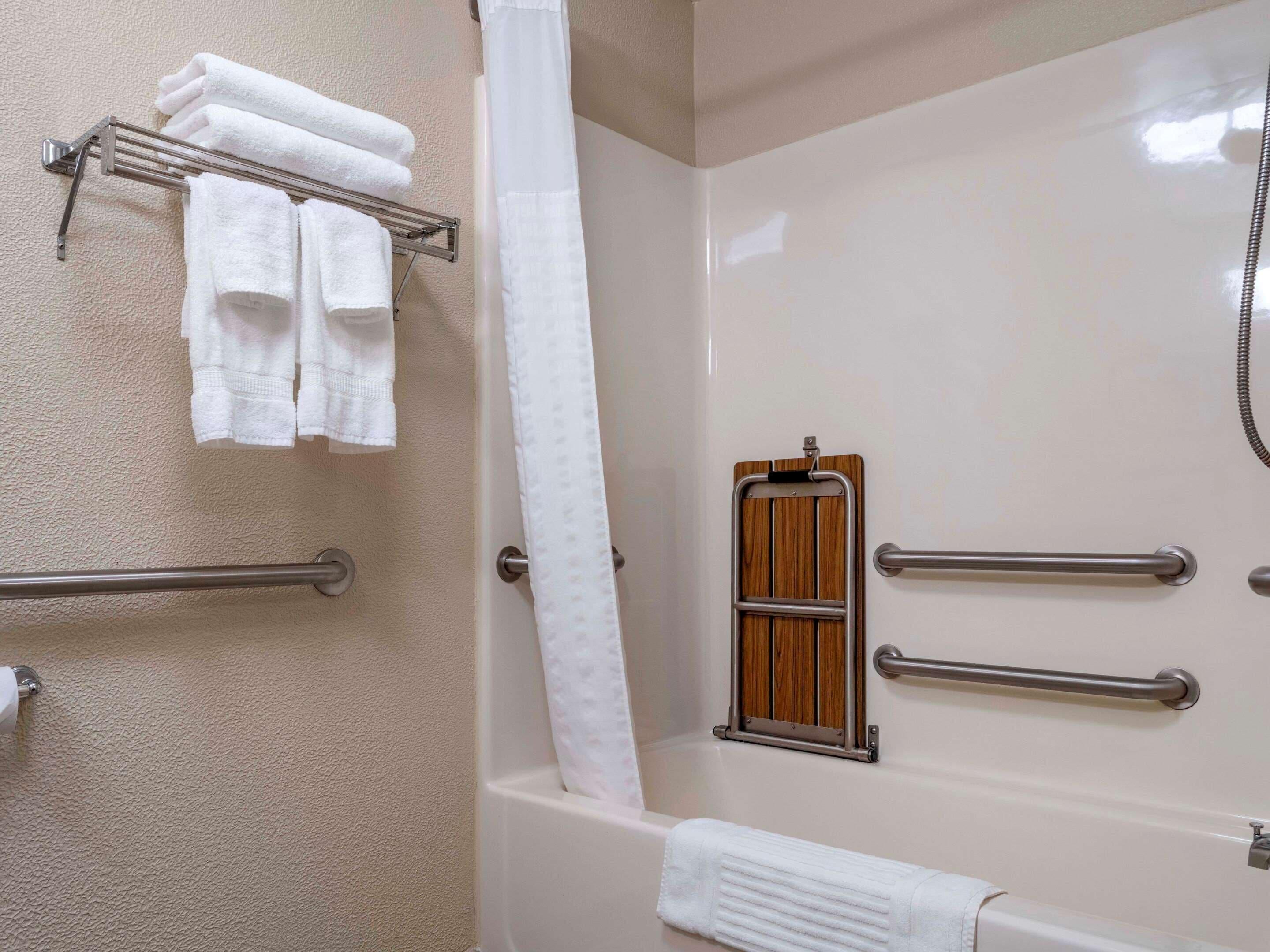King Room - Disability Access/Non-Smoking