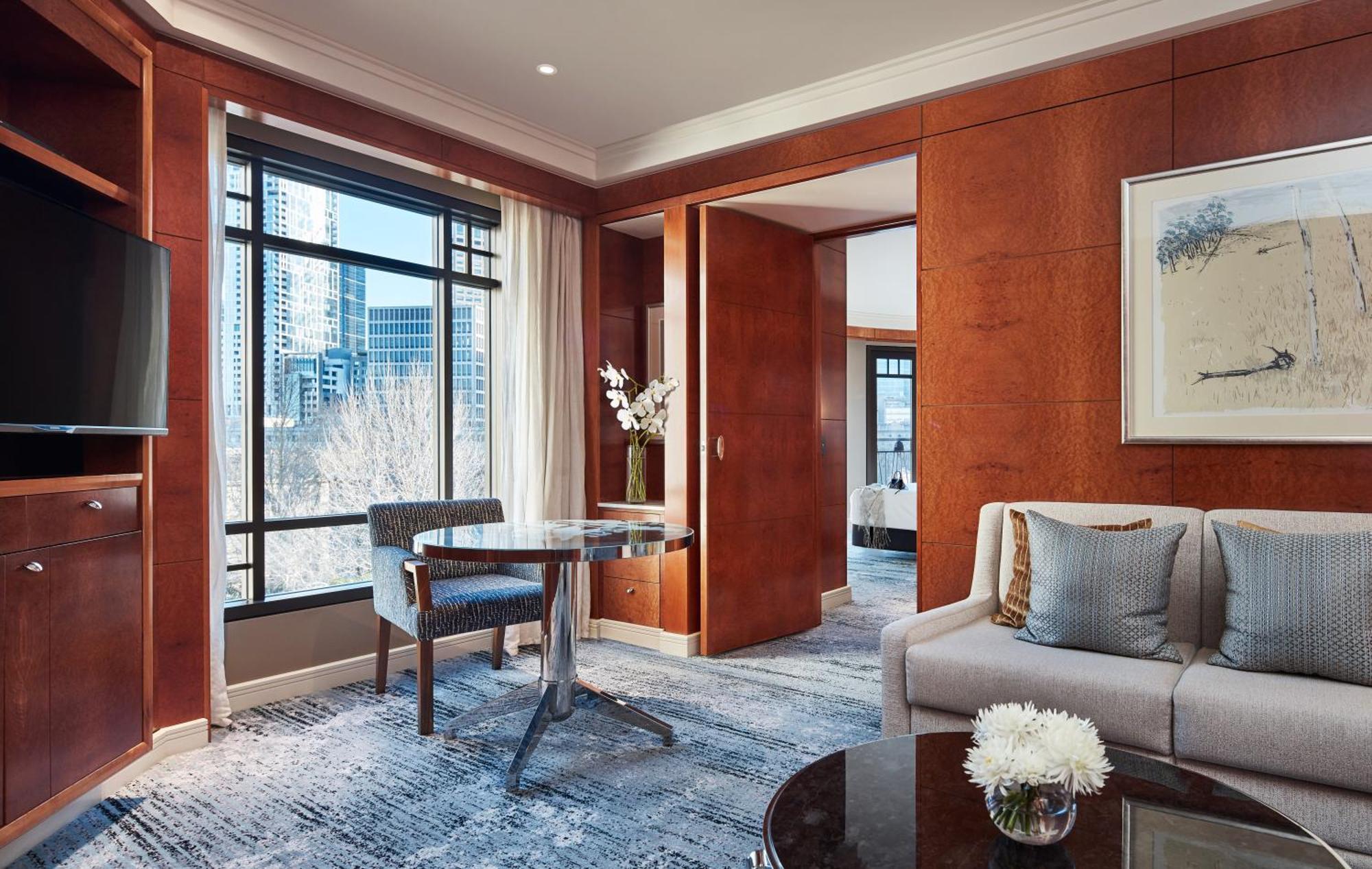 Park King Suite