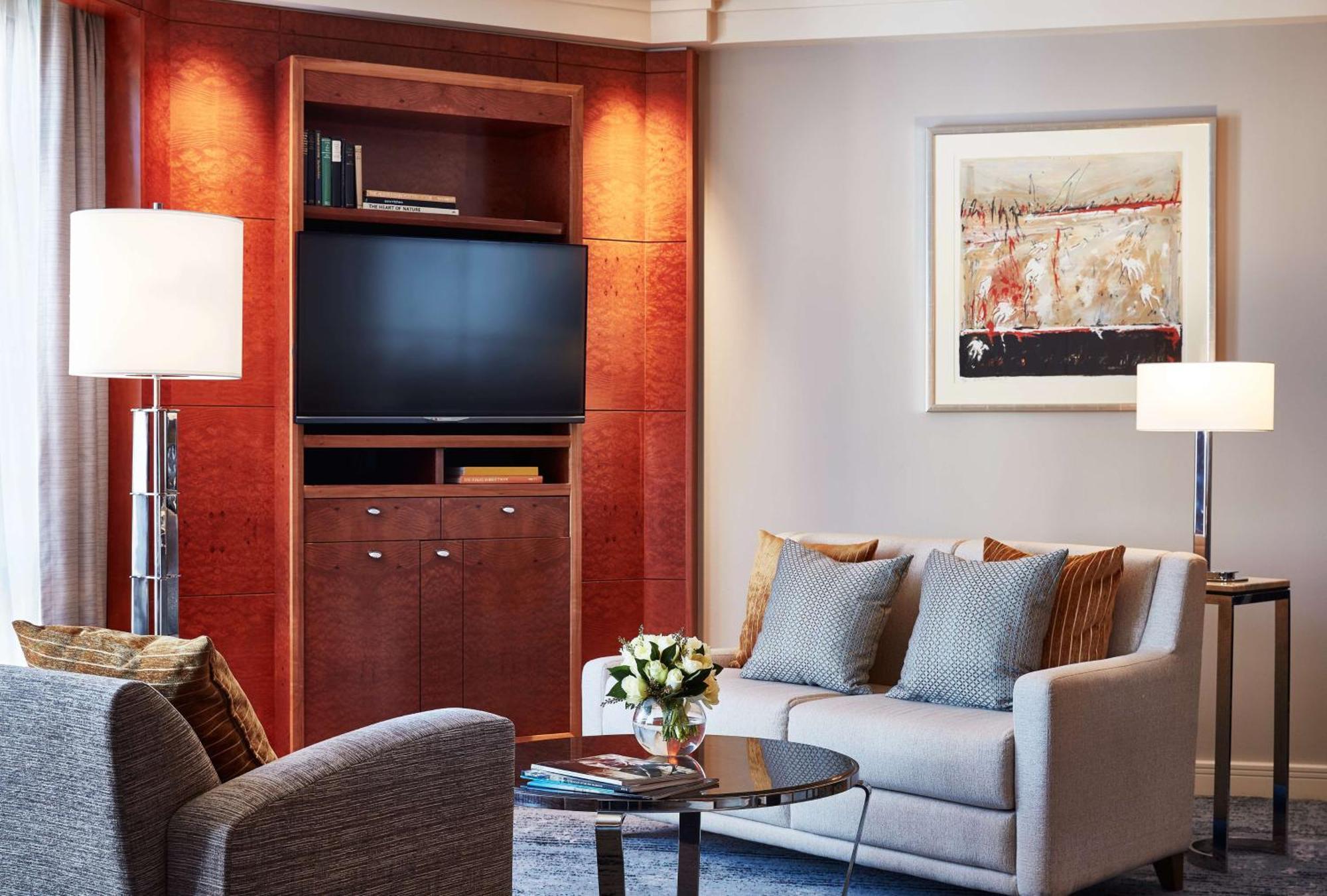 Deluxe King Room View