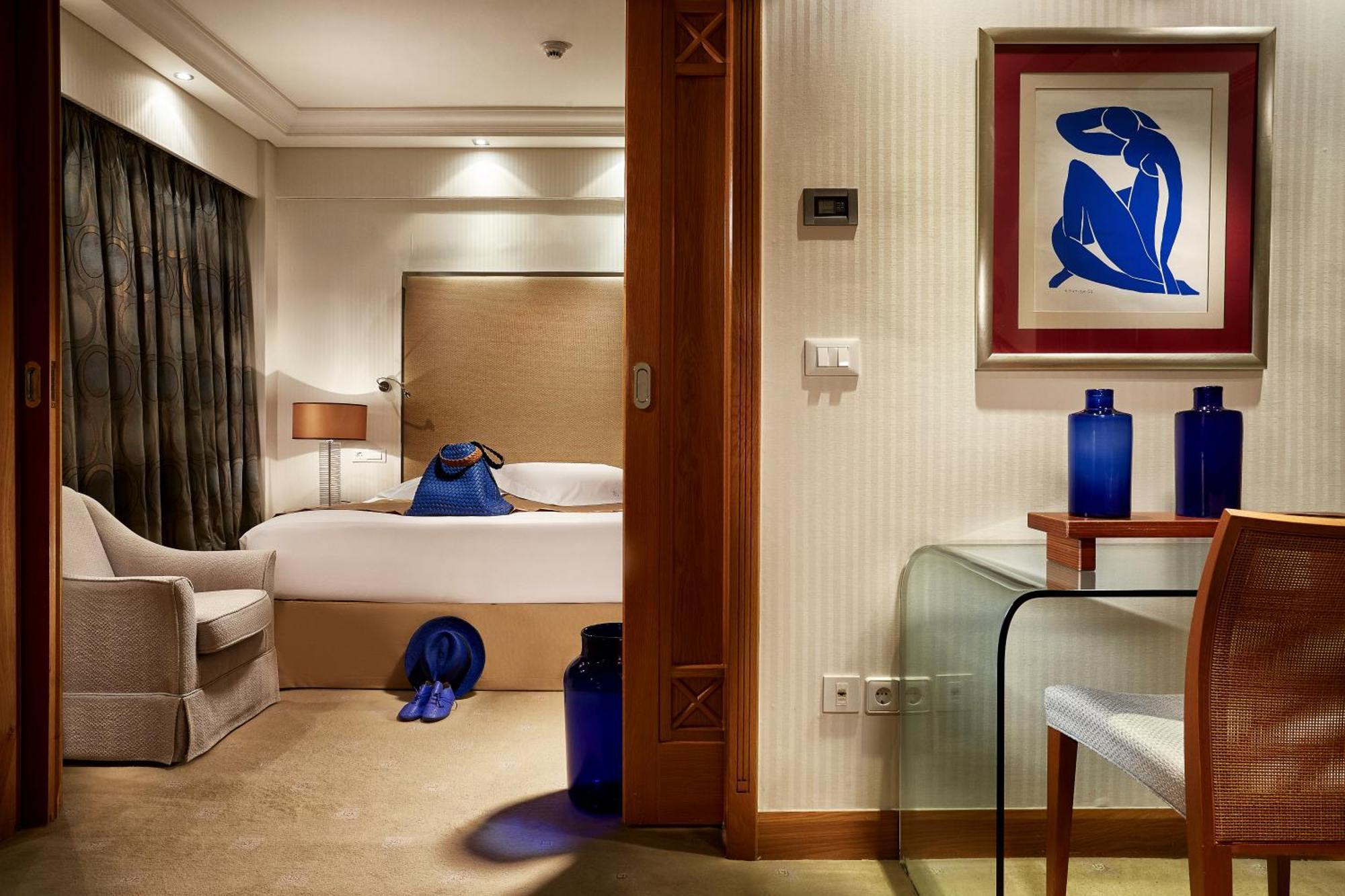 Executive Park Suite,1273257013:JPEG