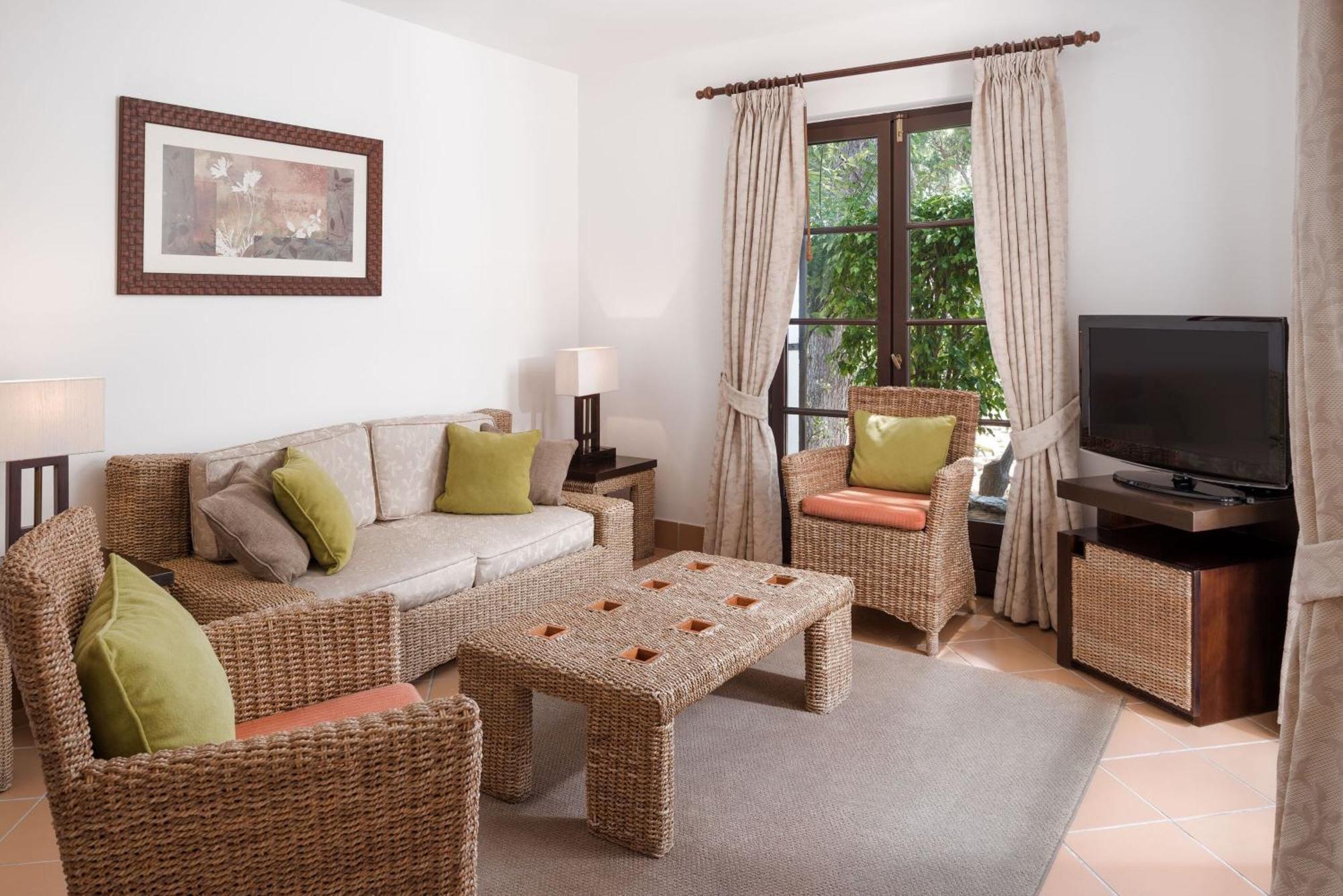 Two-Bedroom Townhouse,1710588170:JPEG