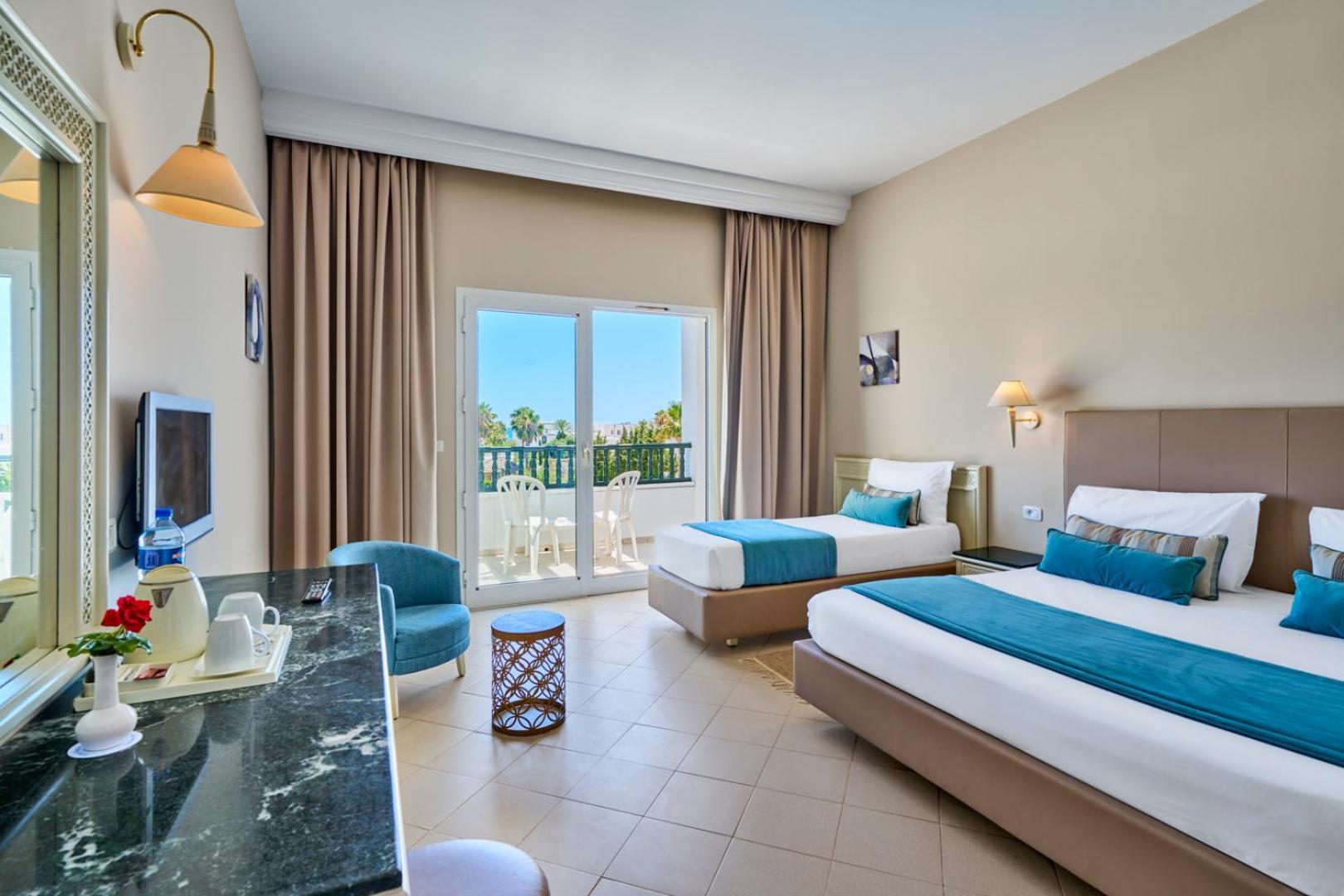 Triple Room