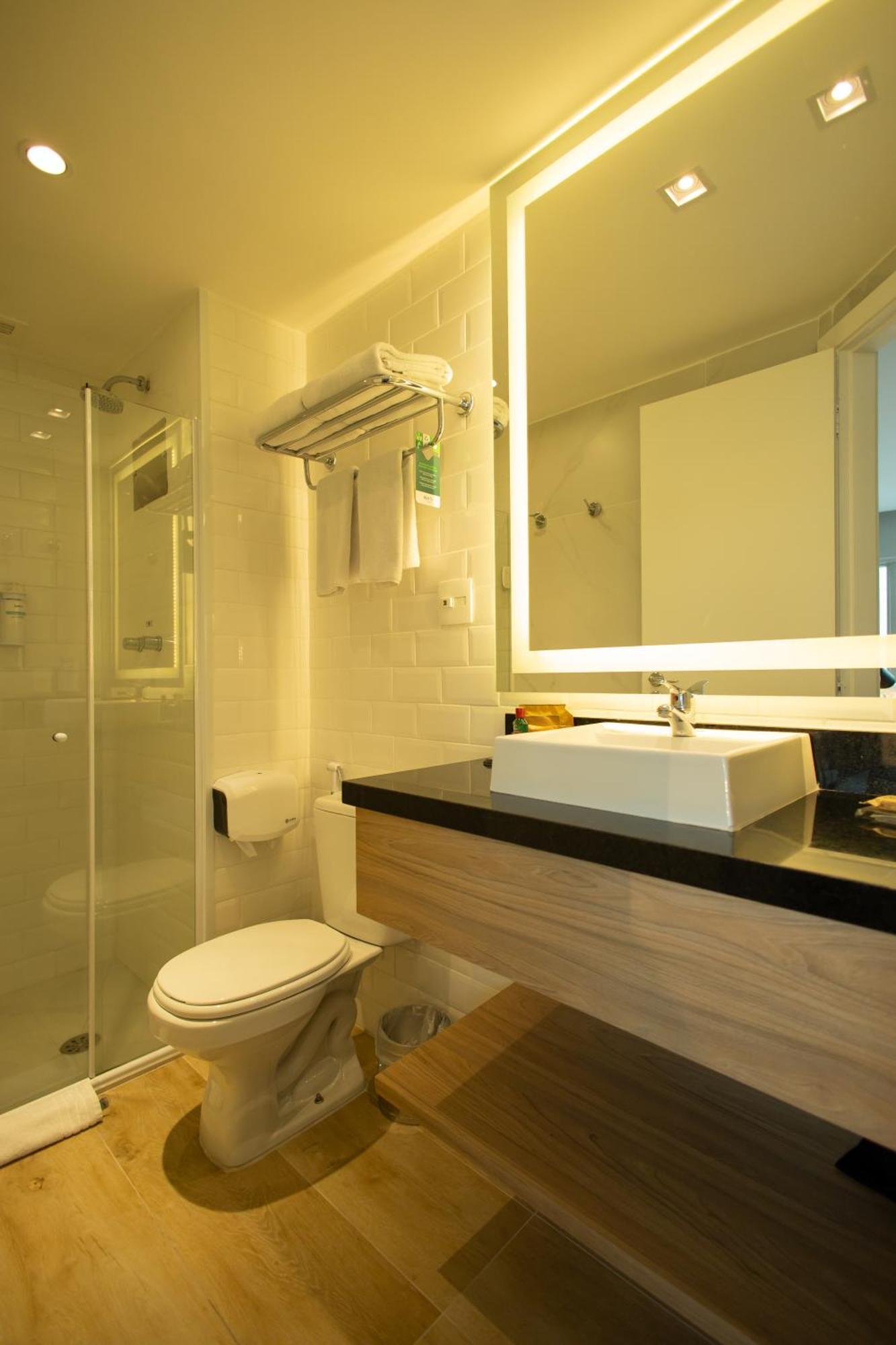Superior Suite (2 Adults)