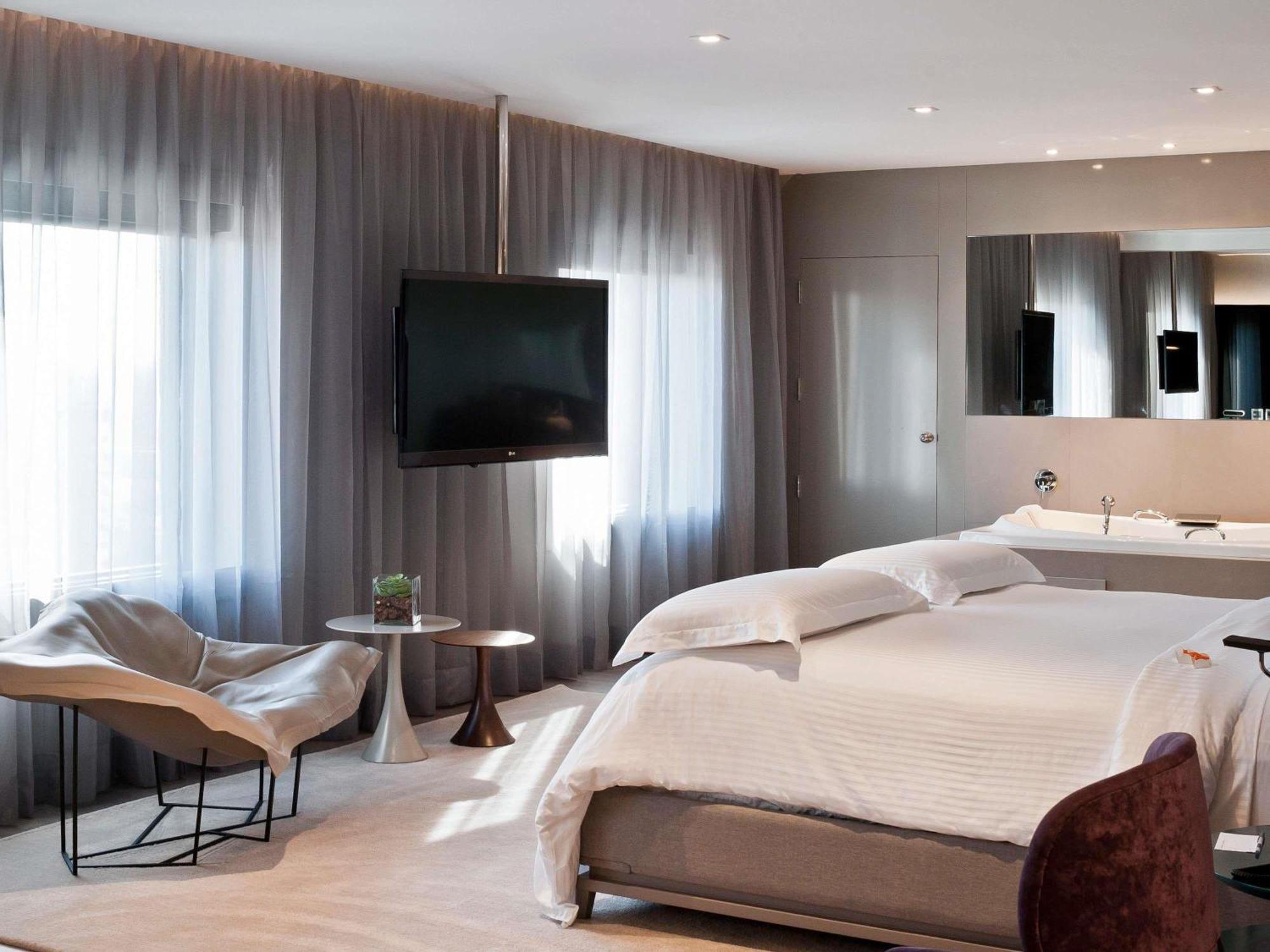 Suite Pullman vistas junto al Trousseau con vistas - Cama grande