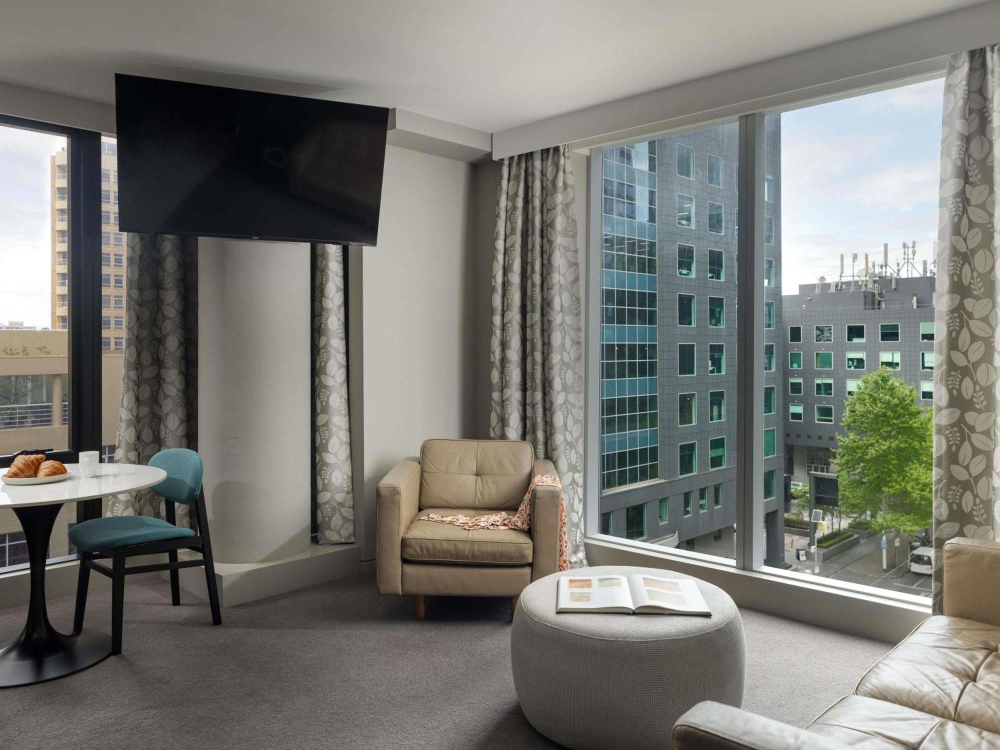 One Bedroom Deluxe Suite