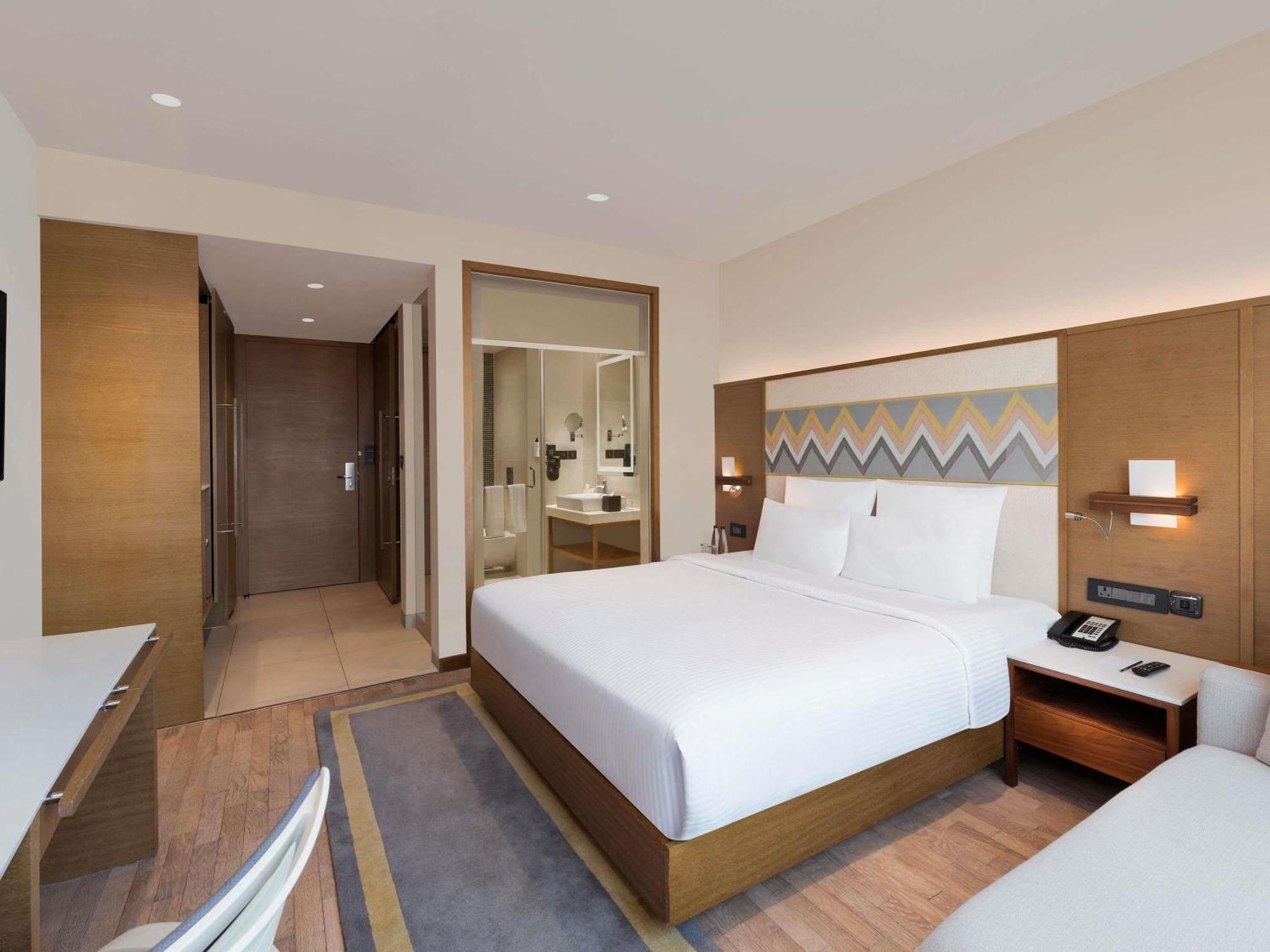 Superior with 1 King Bed, City View
