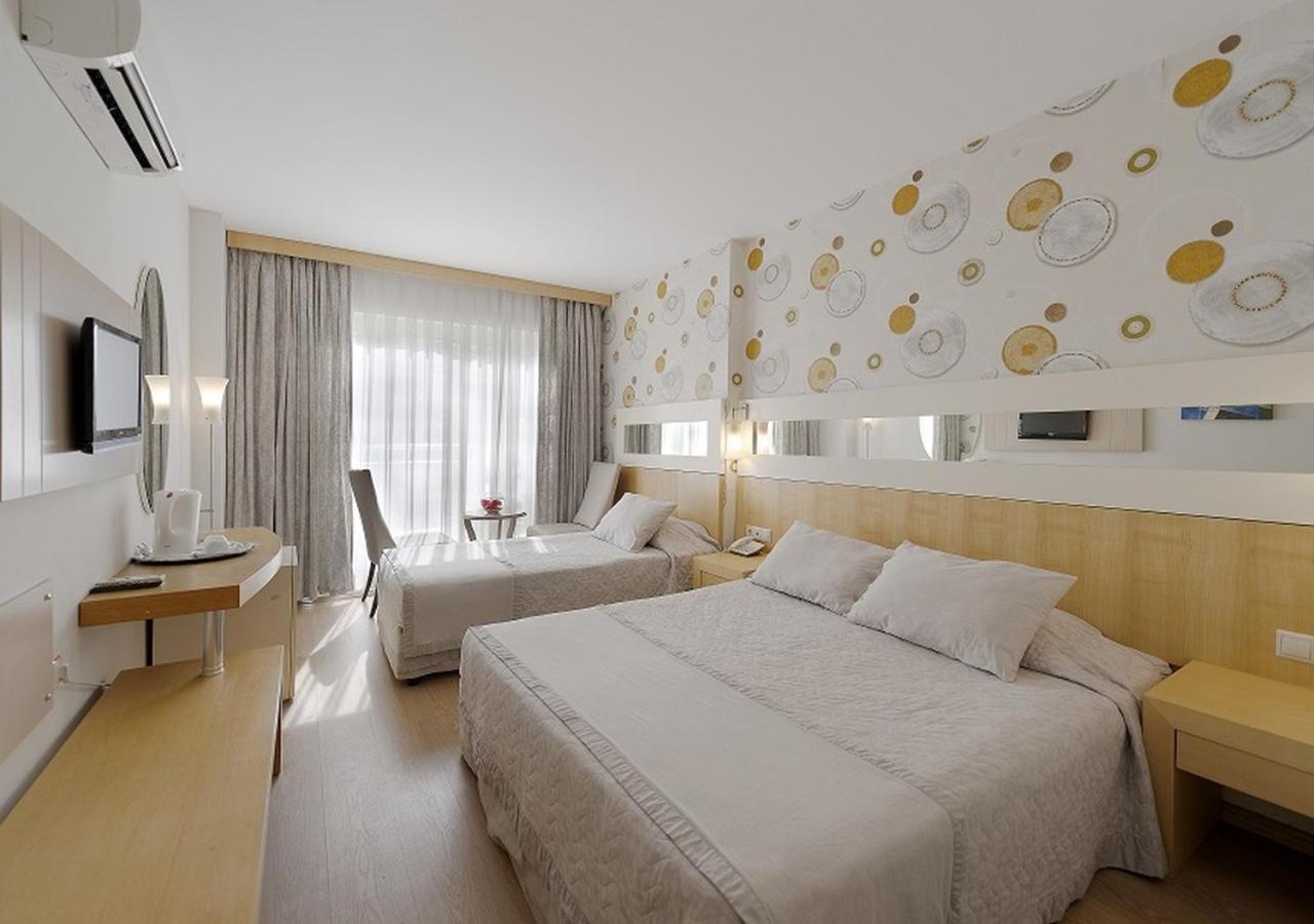 Large Double Room,1768500565:JPEG