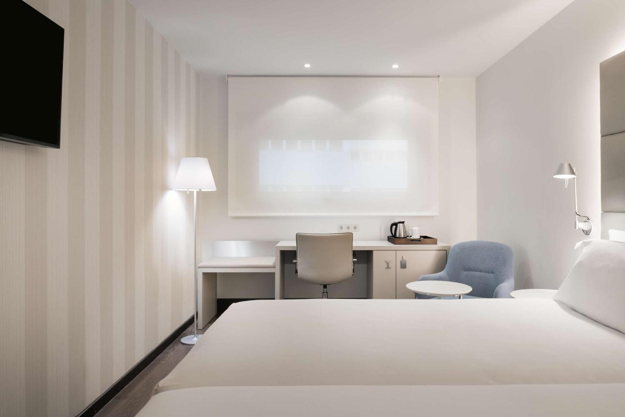 Superior Double or Twin Room,1729990841:JPEG