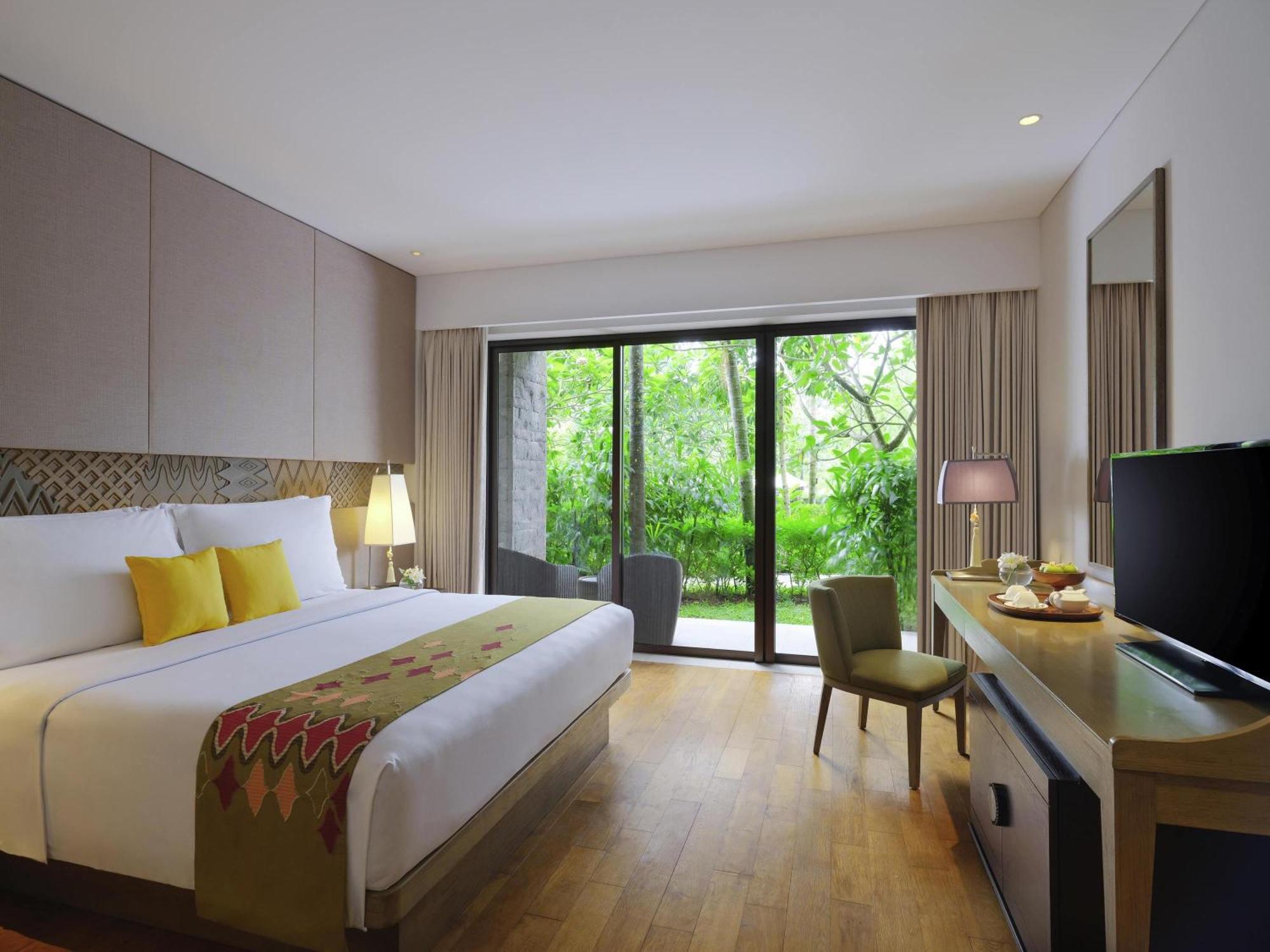 Classic King Room Daily Chocolate Hours Daily Resort Activities,1739487194:JPEG
