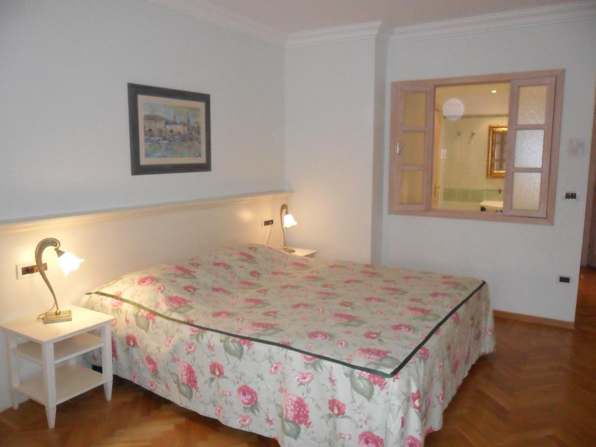 Premium Double Room Park View,1731545959:JPEG