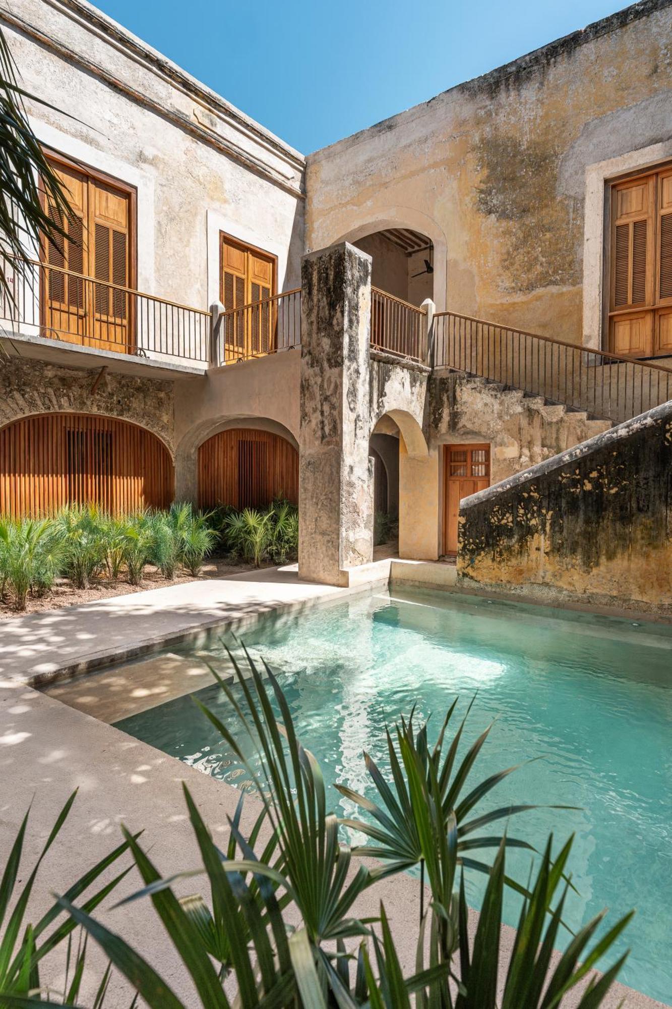 Habitación Doble con vistas a la piscina