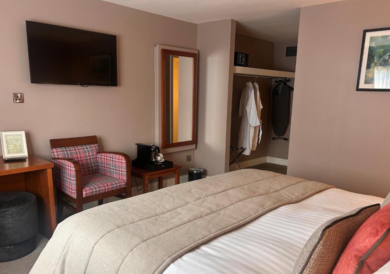 Signature Room