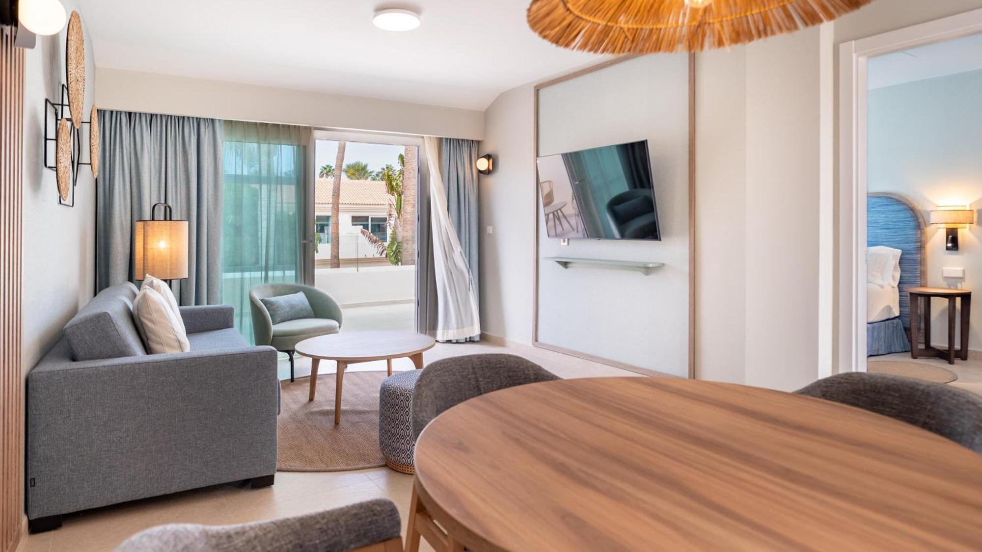 Premier Apartment