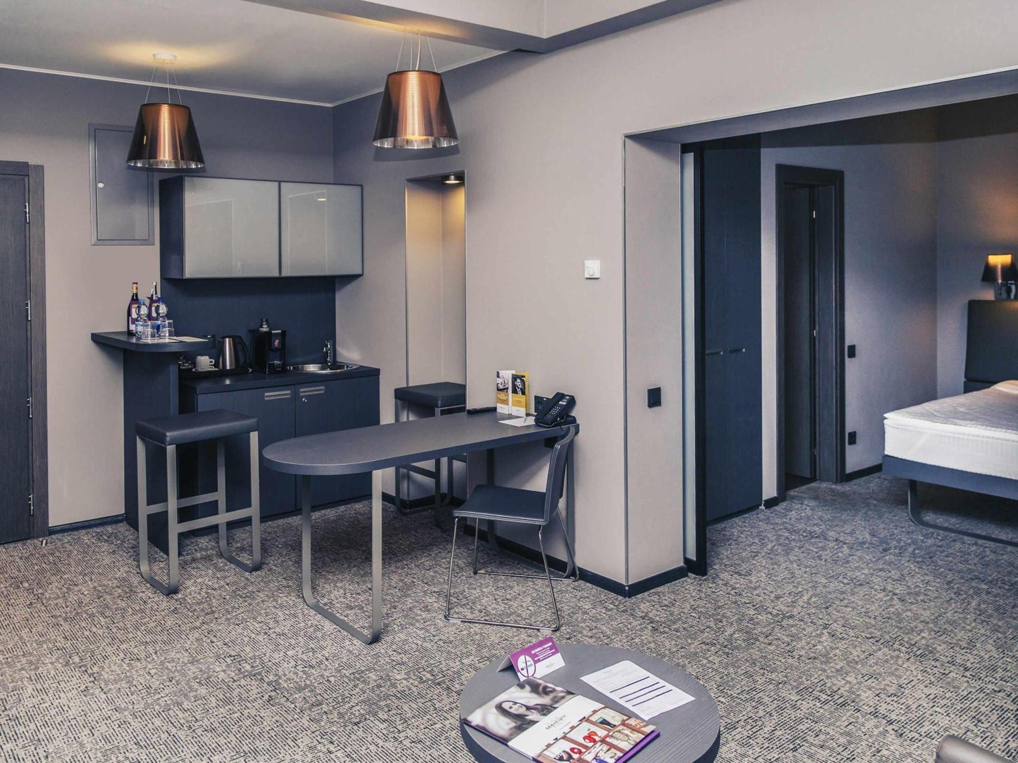 King Suite with Sofa Bed