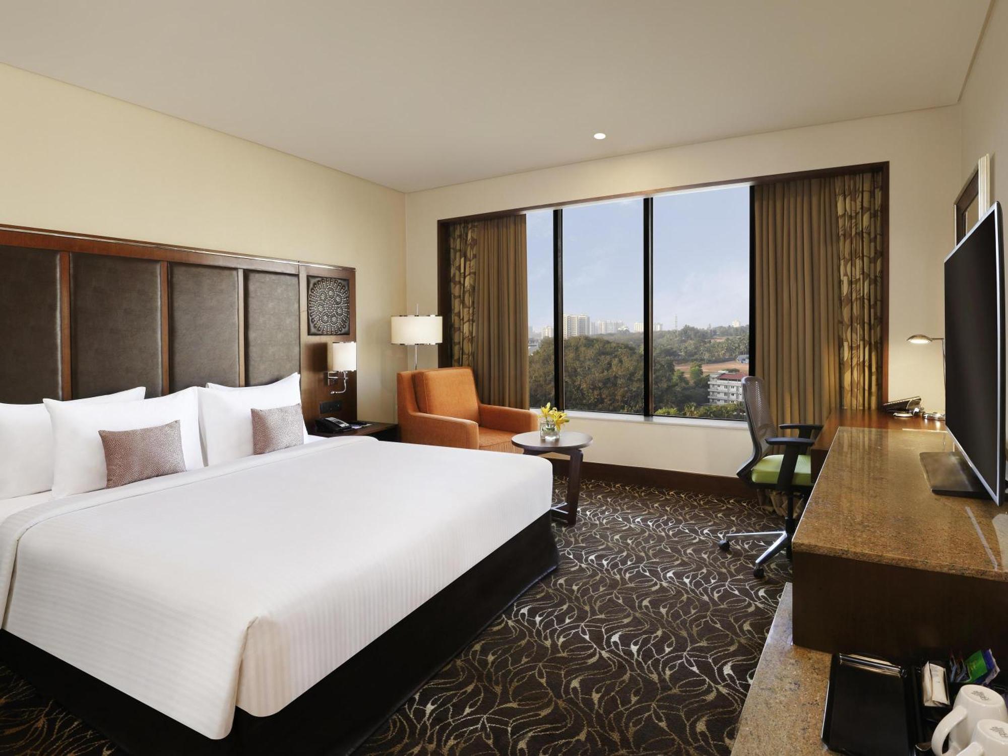 Premier King Room on F&B & on SPA